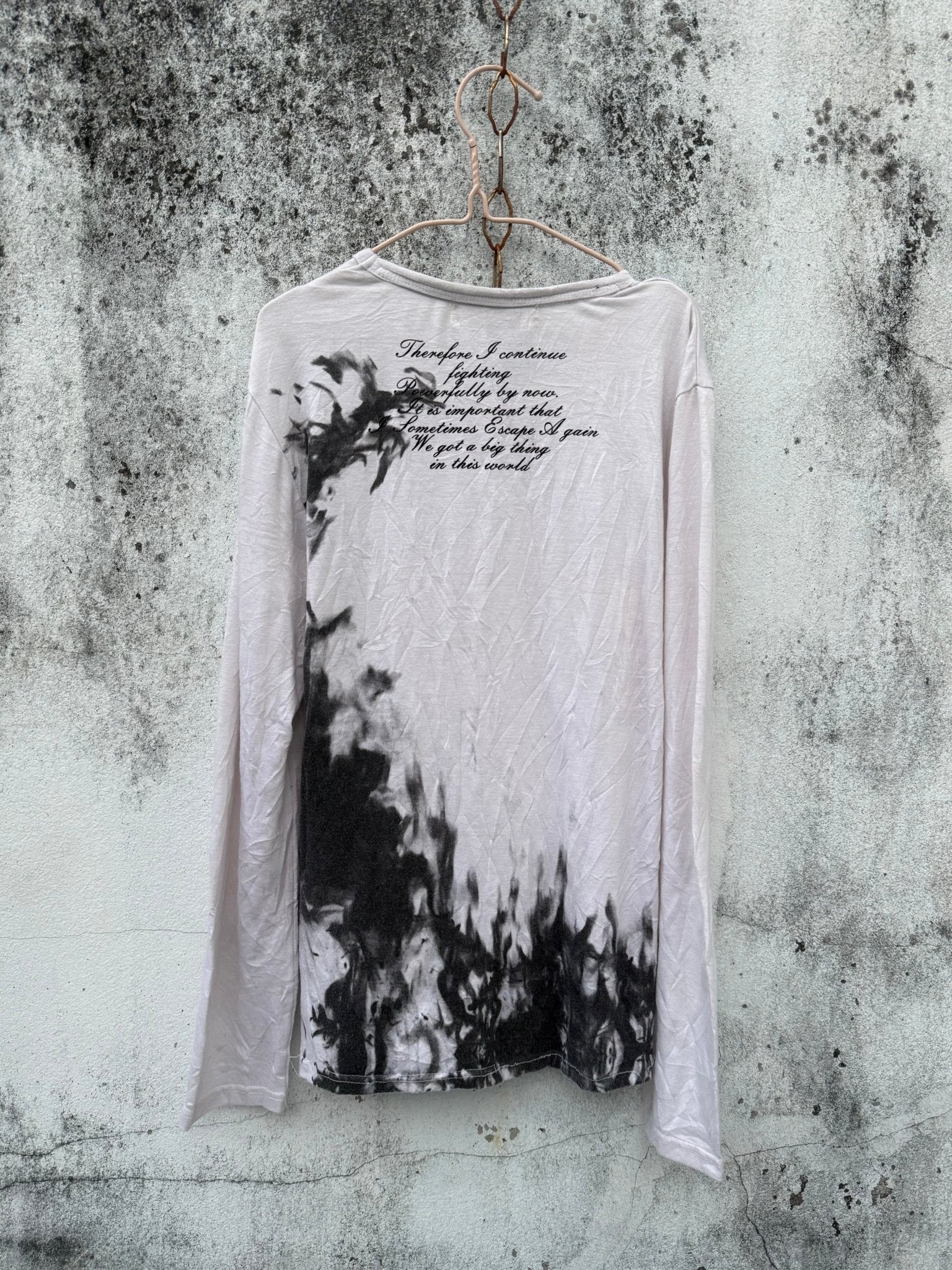 B2V - GROWTH SHIRT༒ vintage streetwear thrift y2k clothing by B2V_BAD2WEAR