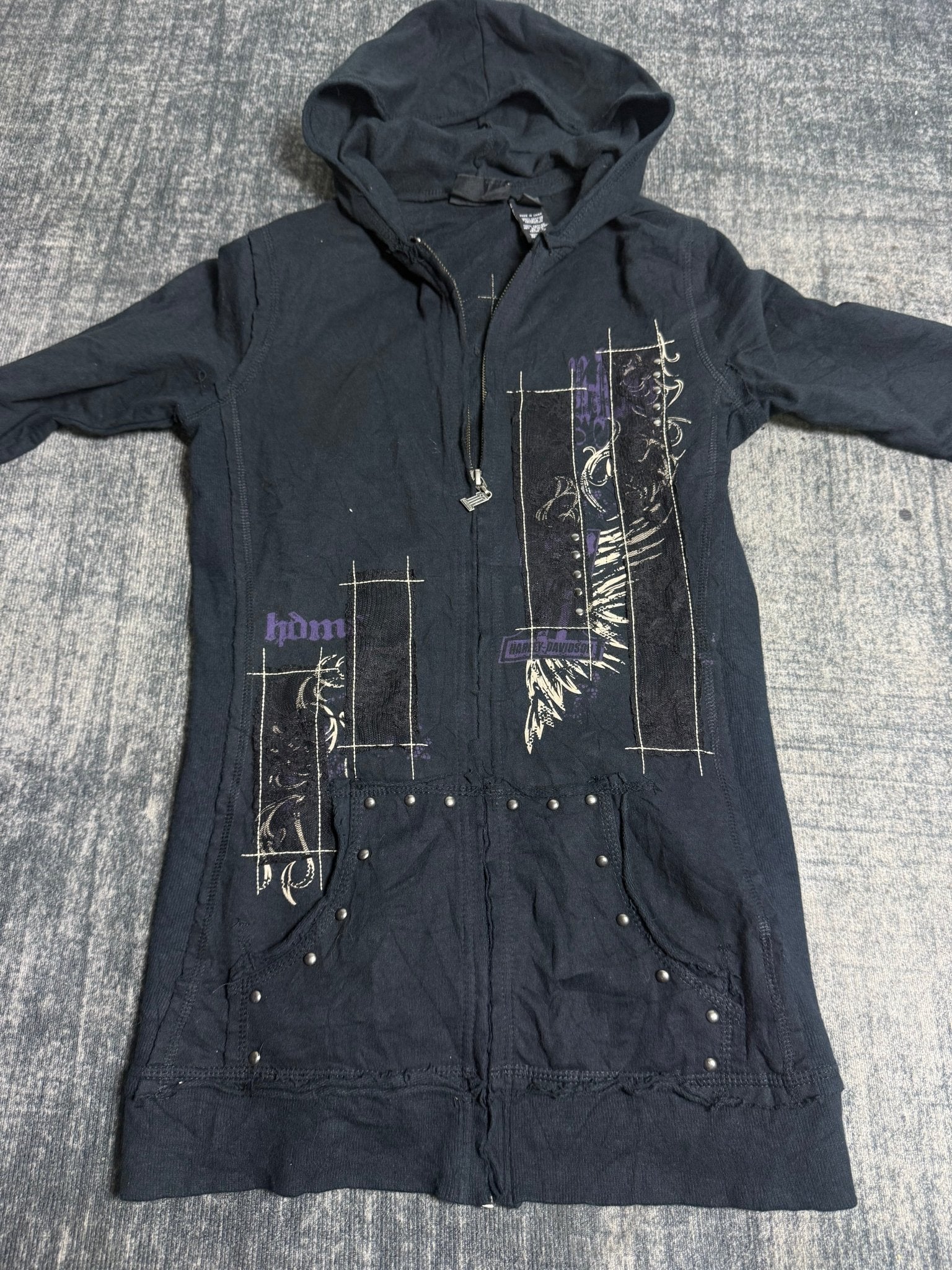 B2V - H - D HOODIE ༒ vintage streetwear thrift y2k clothing by B2V_BAD2WEAR