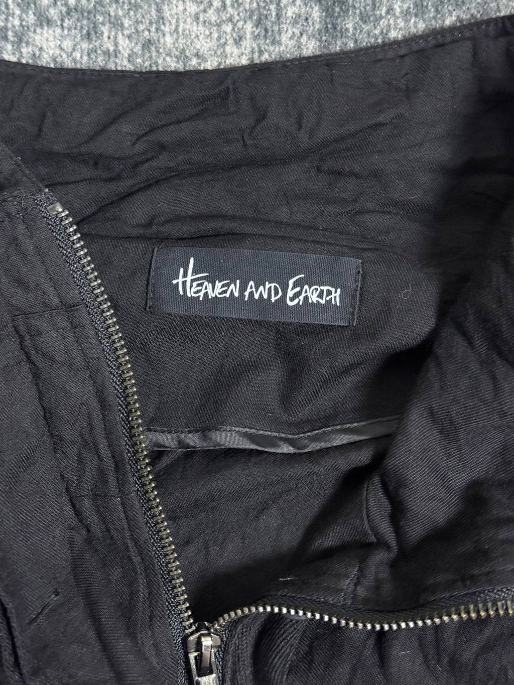 B2V - HAVEN AND EARTH SHIRT༒ vintage streetwear thrift y2k clothing by B2V_BAD2WEAR