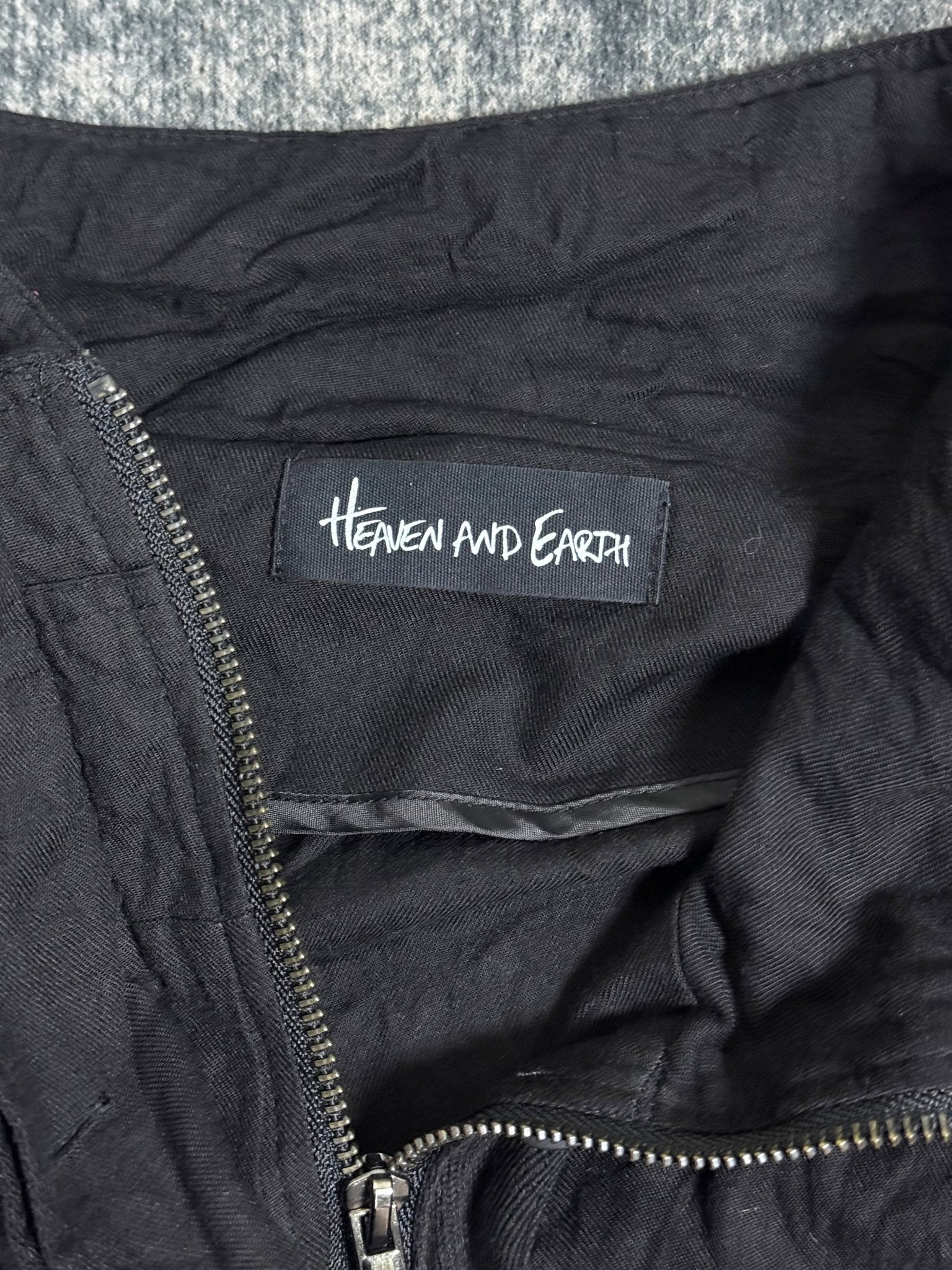 B2V - HAVEN AND EARTH SHIRT༒ vintage streetwear thrift y2k clothing by B2V_BAD2WEAR