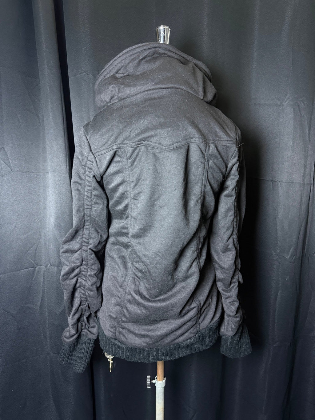B2V - HCMII JACKET༒ vintage streetwear thrift y2k clothing by B2V_BAD2WEAR