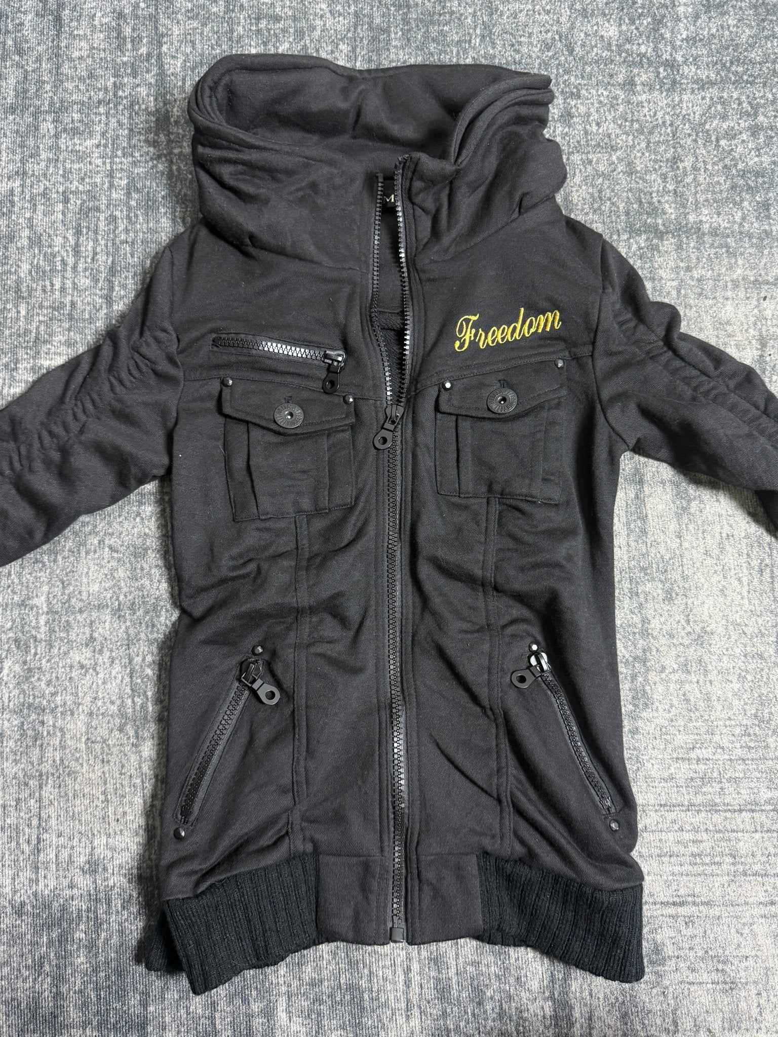 B2V - HCMII JACKET༒ vintage streetwear thrift y2k clothing by B2V_BAD2WEAR