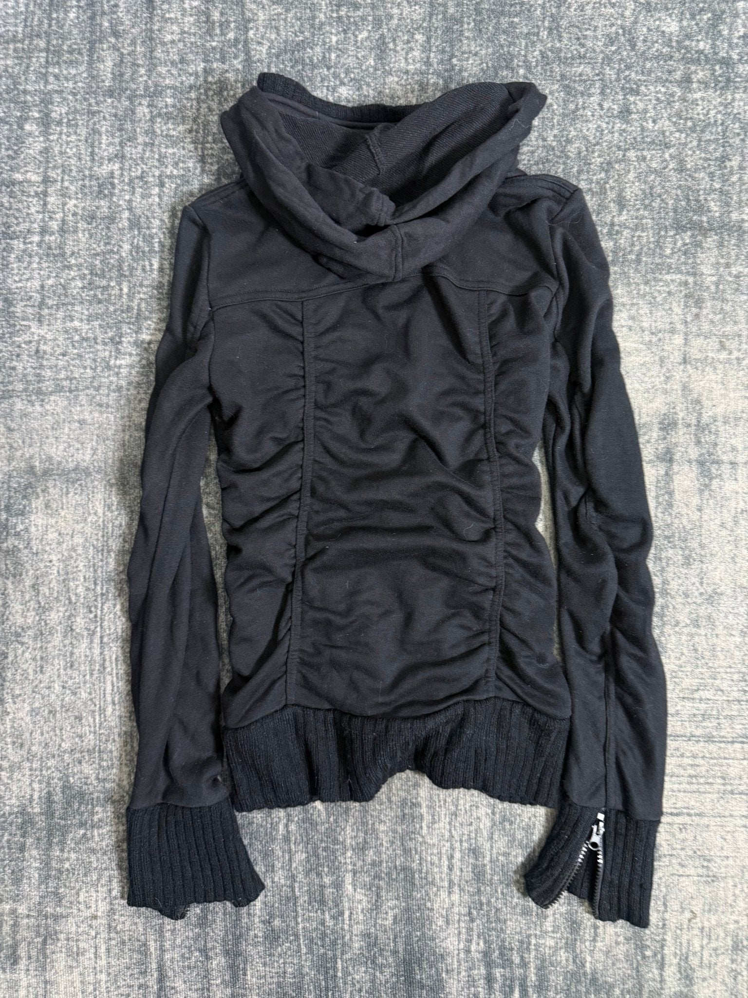B2V - HCMII JACKET༒ vintage streetwear thrift y2k clothing by B2V_BAD2WEAR
