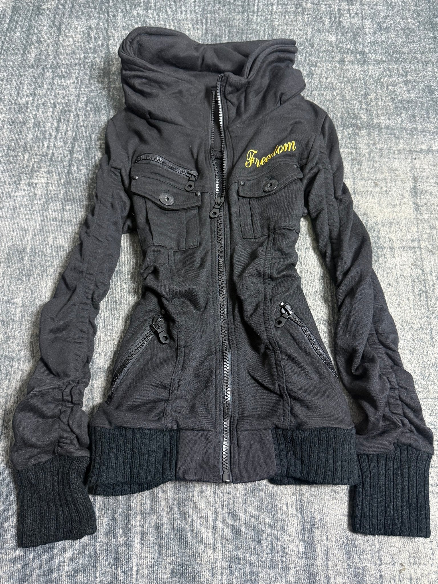 B2V - HCMII JACKET༒ vintage streetwear thrift y2k clothing by B2V_BAD2WEAR