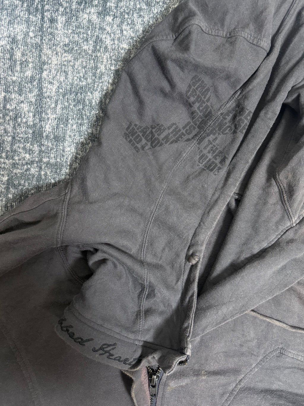 B2V - HEAVEN AND EARTH HOODIE ༒ vintage streetwear thrift y2k clothing by B2V_BAD2WEAR