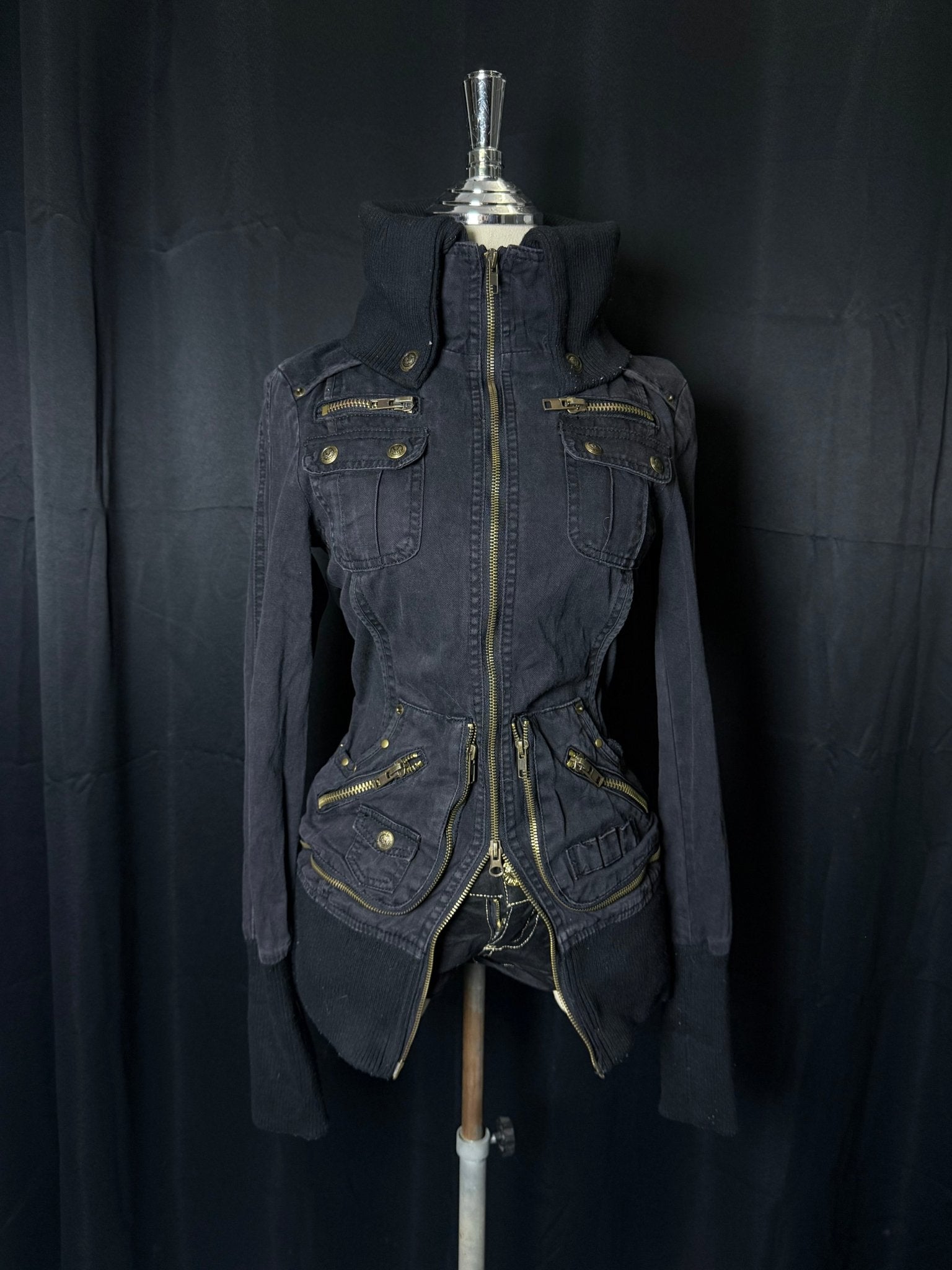 B2V - HEAVEN AND EARTH JACKET༒sold to member vintage streetwear thrift y2k clothing by B2V_BAD2WEAR