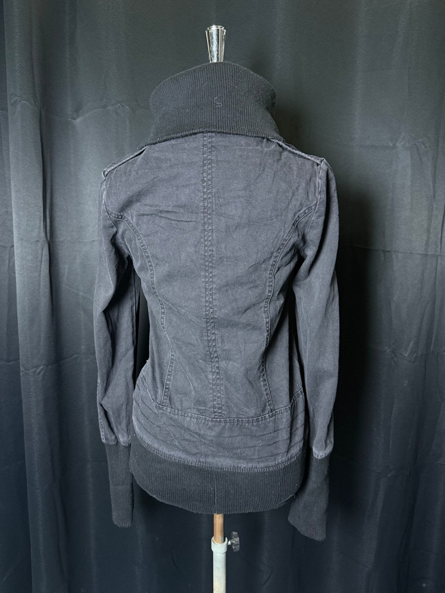 B2V - HEAVEN AND EARTH JACKET༒sold to member vintage streetwear thrift y2k clothing by B2V_BAD2WEAR