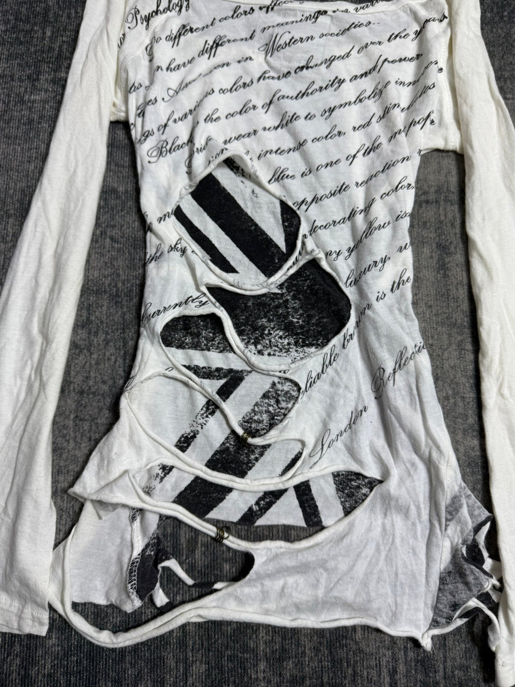 B2V - HEAVEN AND EARTH SHIRT༒ vintage streetwear thrift y2k clothing by B2V_BAD2WEAR