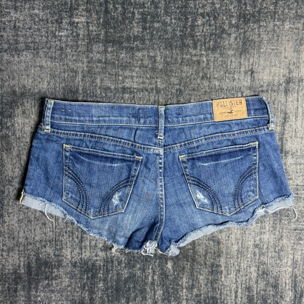B2V - HOLLISTER SHORT༒ SS33 vintage streetwear thrift y2k clothing by B2V_BAD2WEAR