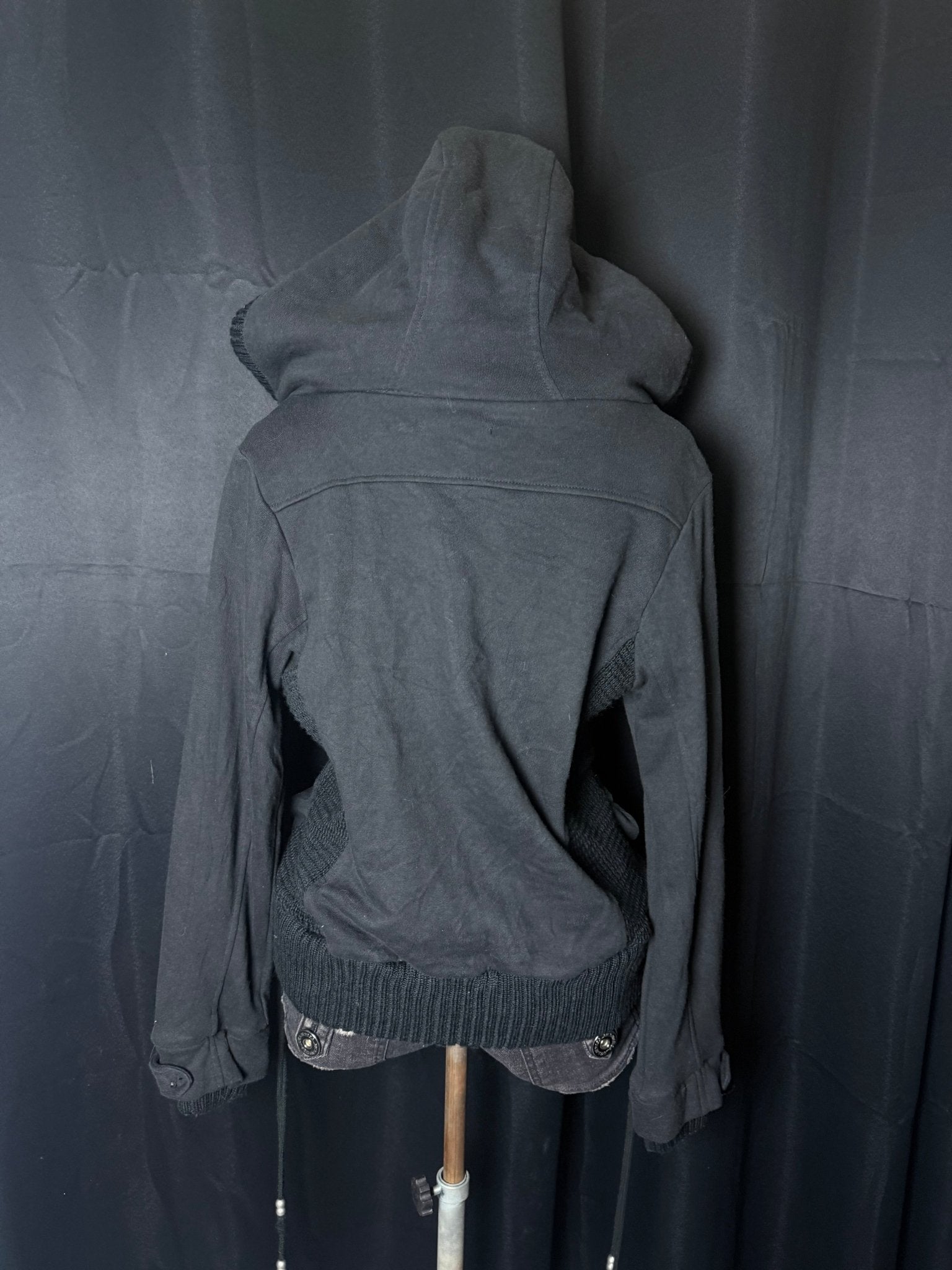 B2V - INGNI 2ZIP UP JACKET ༒ vintage streetwear thrift y2k clothing by B2V_BAD2WEAR