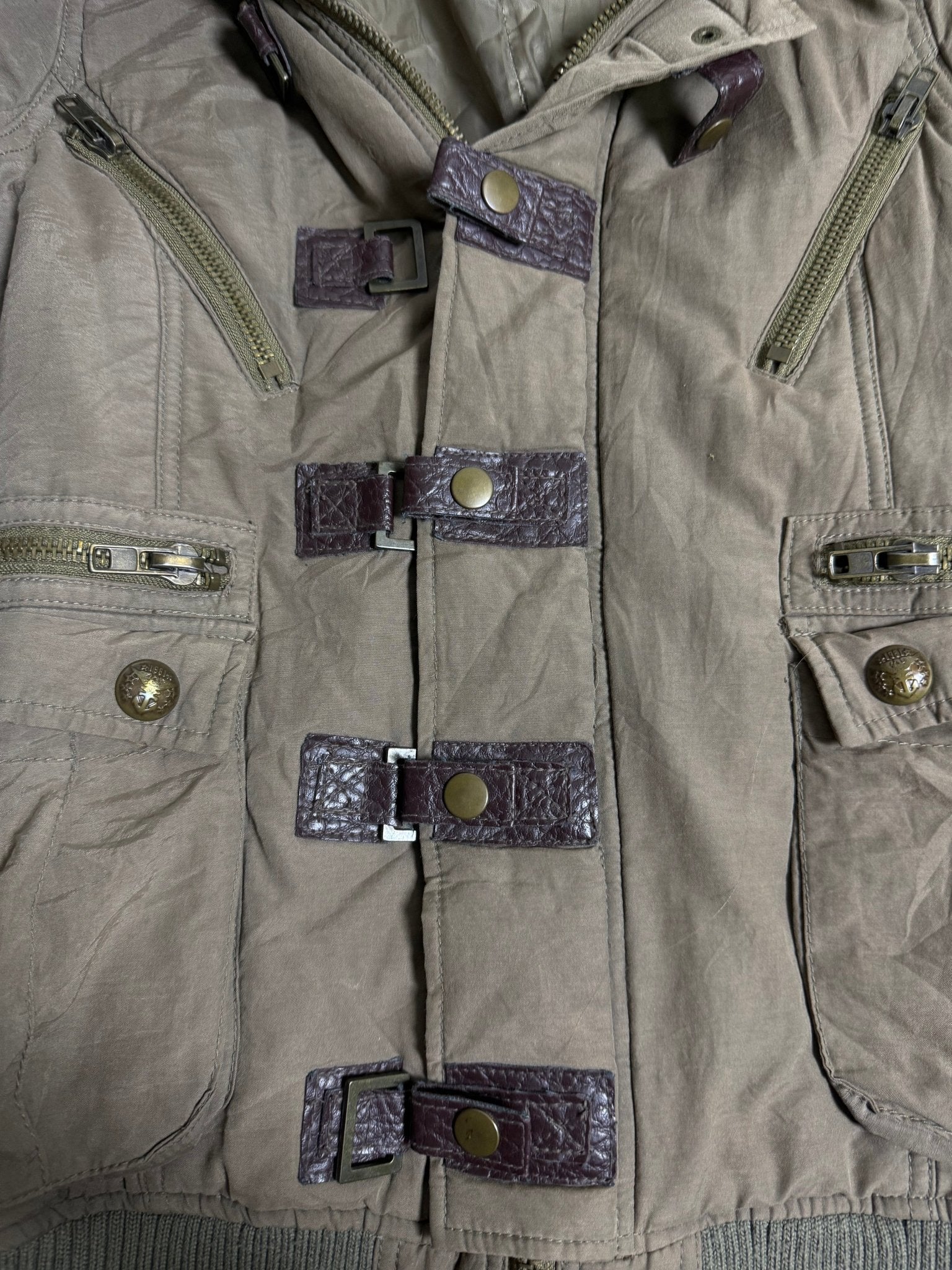 B2V - INGNI JACKET༒ vintage streetwear thrift y2k clothing by B2V_BAD2WEAR