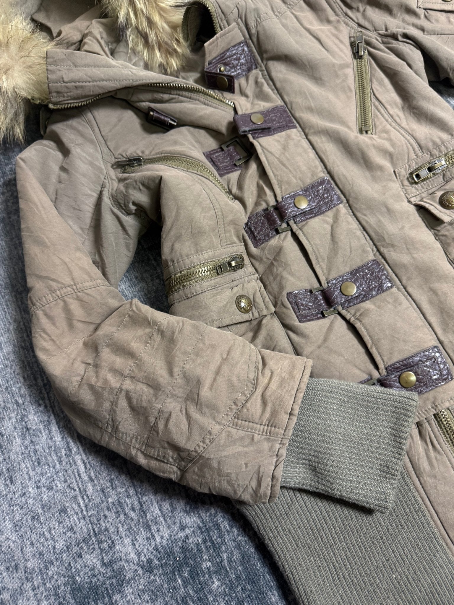 B2V - INGNI JACKET༒ vintage streetwear thrift y2k clothing by B2V_BAD2WEAR