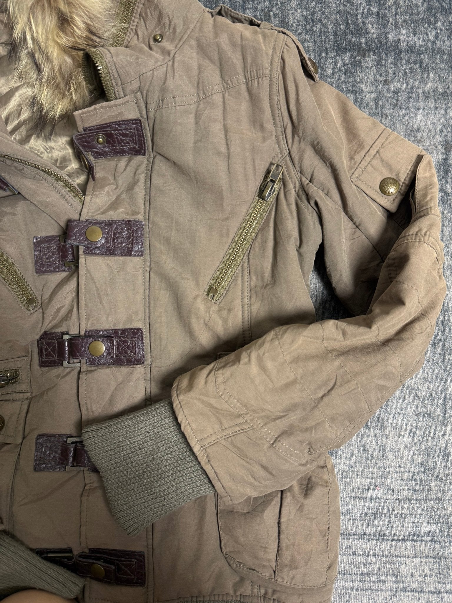 B2V - INGNI JACKET༒ vintage streetwear thrift y2k clothing by B2V_BAD2WEAR