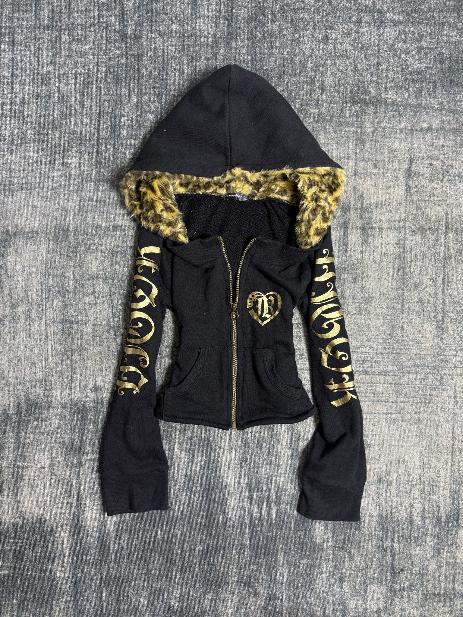 B2V - JE VOUDRAIS HOODIE༒ vintage streetwear thrift y2k clothing by B2V_BAD2WEAR