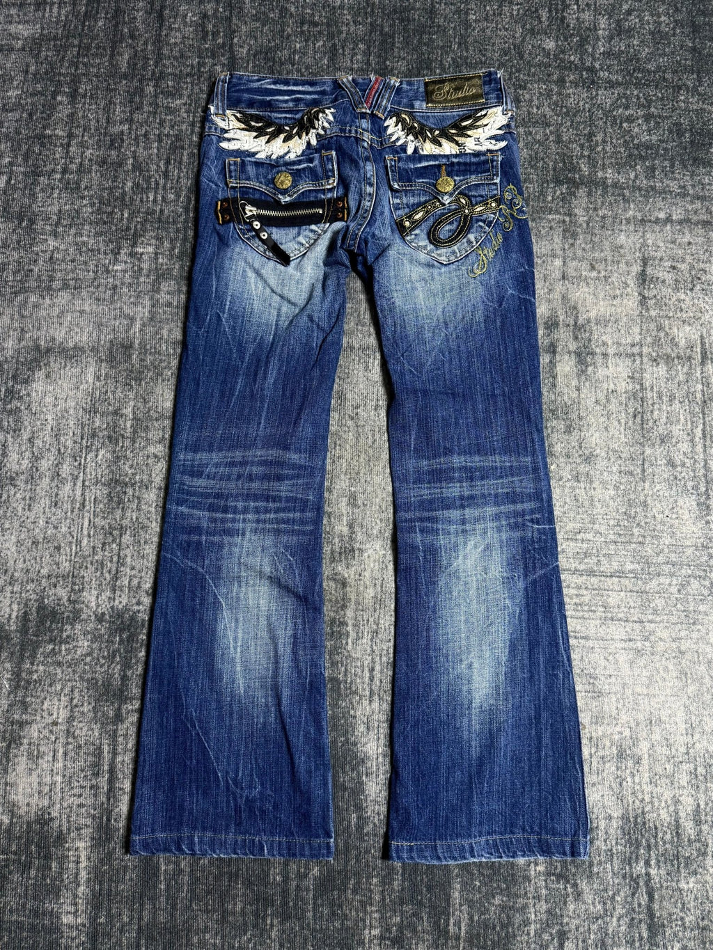 B2V - JEAN༒ vintage streetwear thrift y2k clothing by B2V_BAD2WEAR
