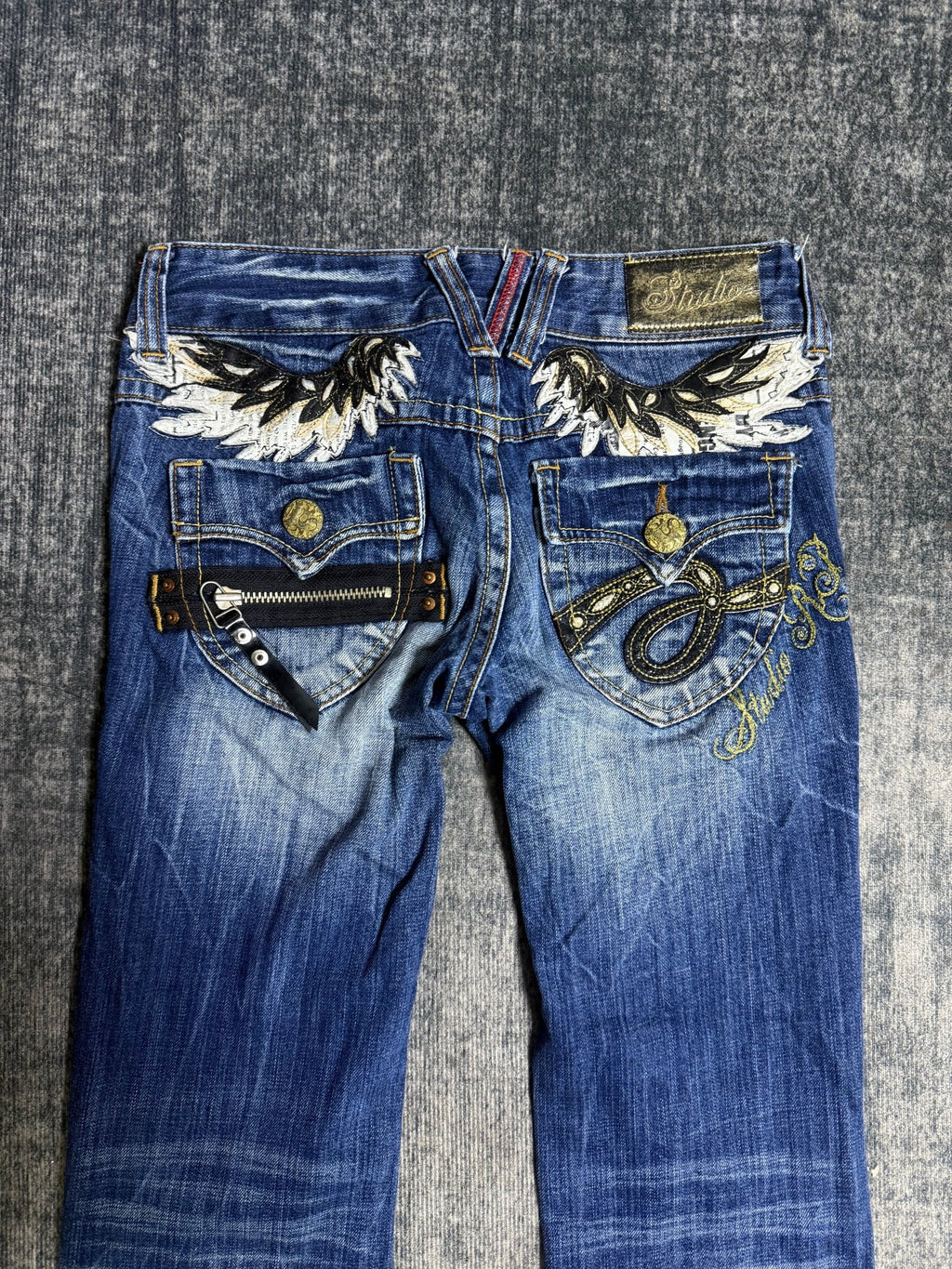 B2V - JEAN༒ vintage streetwear thrift y2k clothing by B2V_BAD2WEAR