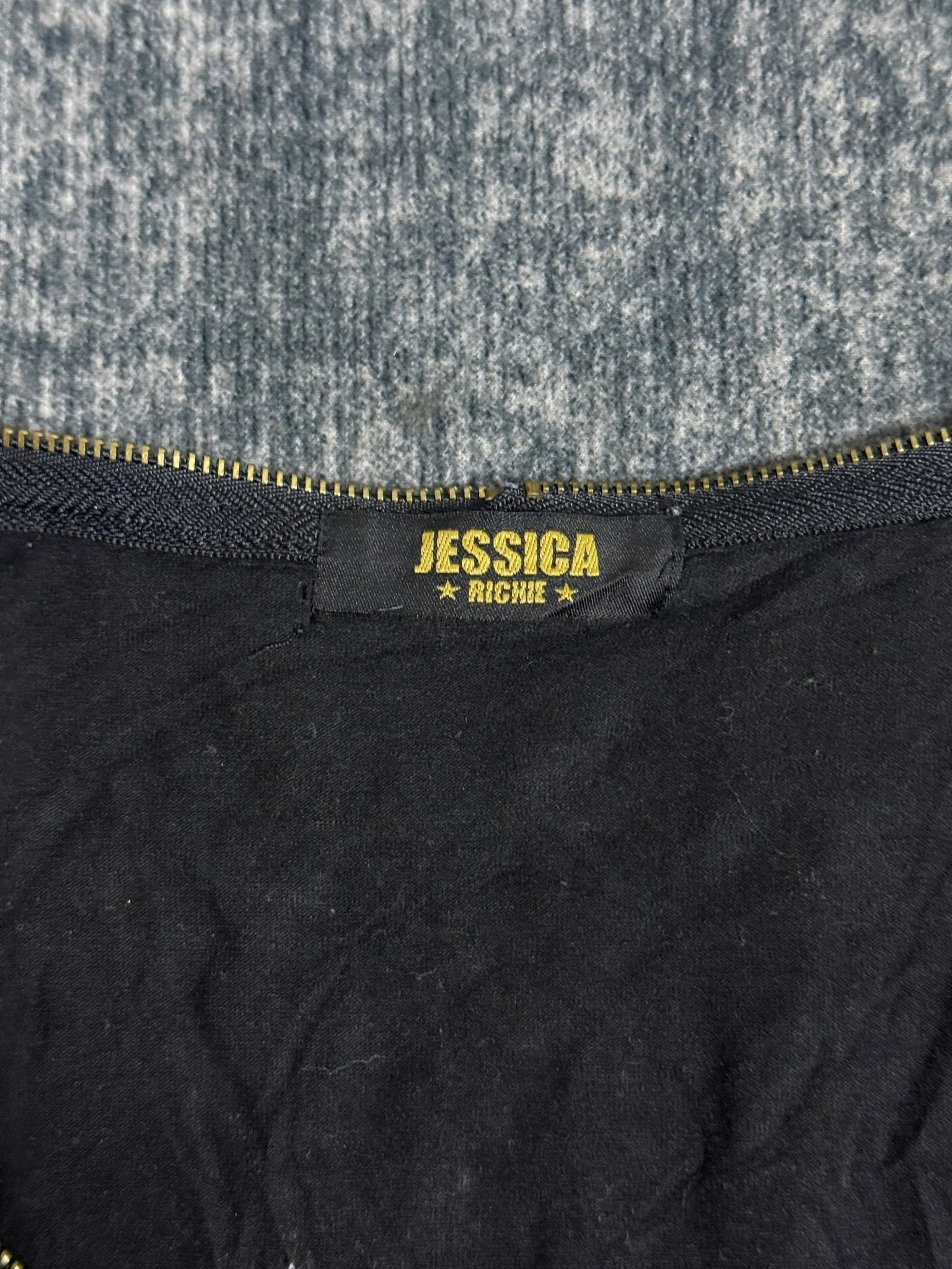 B2V - JISSICA SHIRT༒ vintage streetwear thrift y2k clothing by B2V_BAD2WEAR