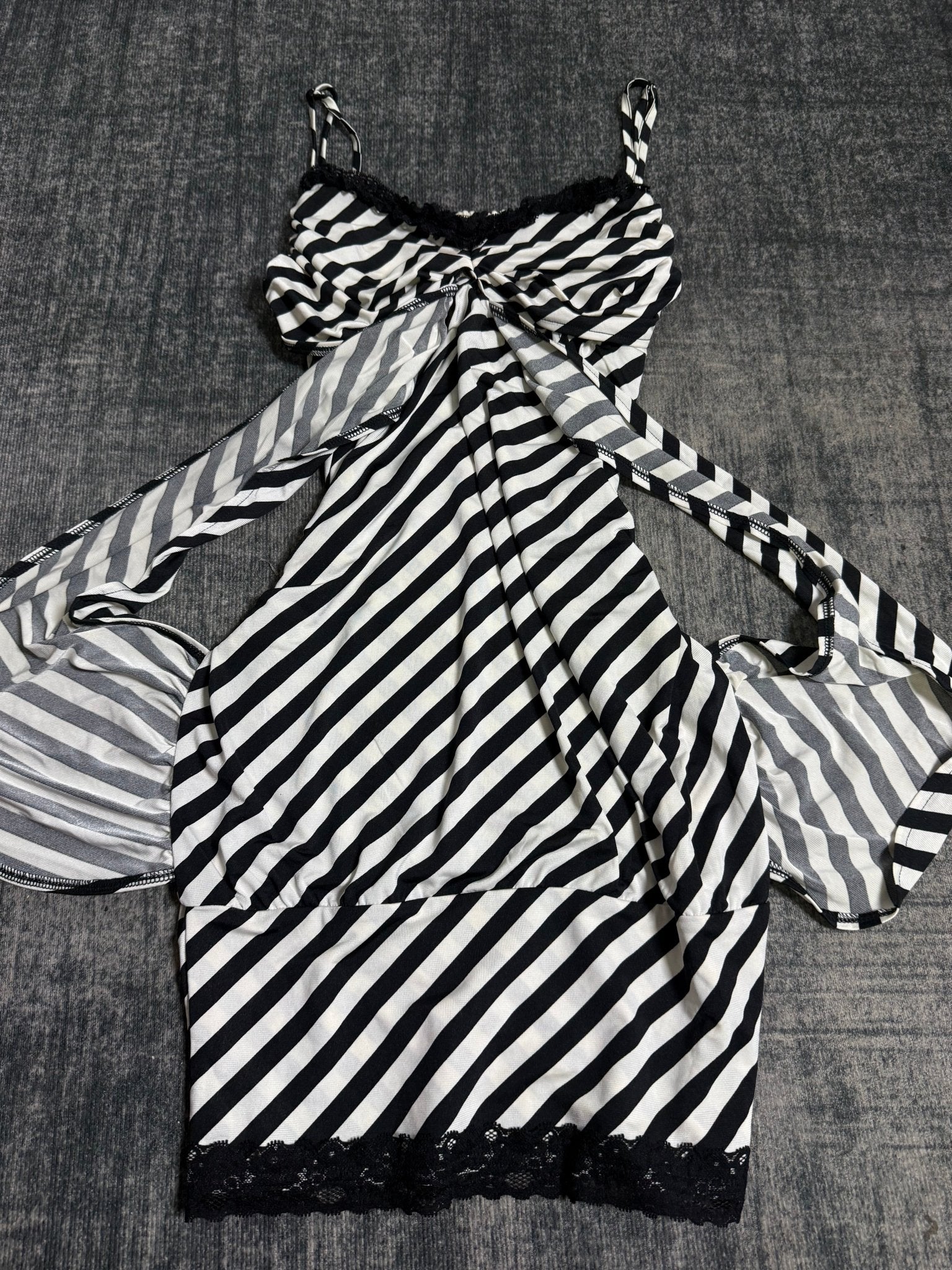 B2V - JOHY PAL DRESS vintage streetwear thrift y2k clothing by B2V_BAD2WEAR
