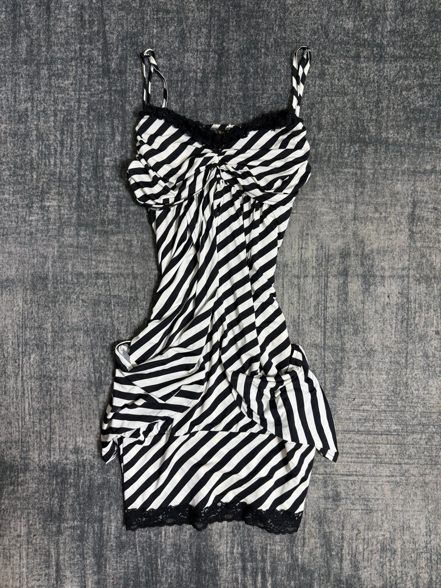 B2V - JOHY PAL DRESS vintage streetwear thrift y2k clothing by B2V_BAD2WEAR
