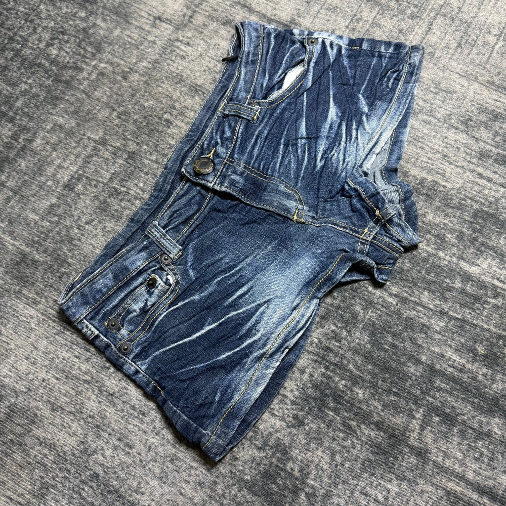 B2V - JP TAG SHORT༒ SS30 vintage streetwear thrift y2k clothing by B2V_BAD2WEAR