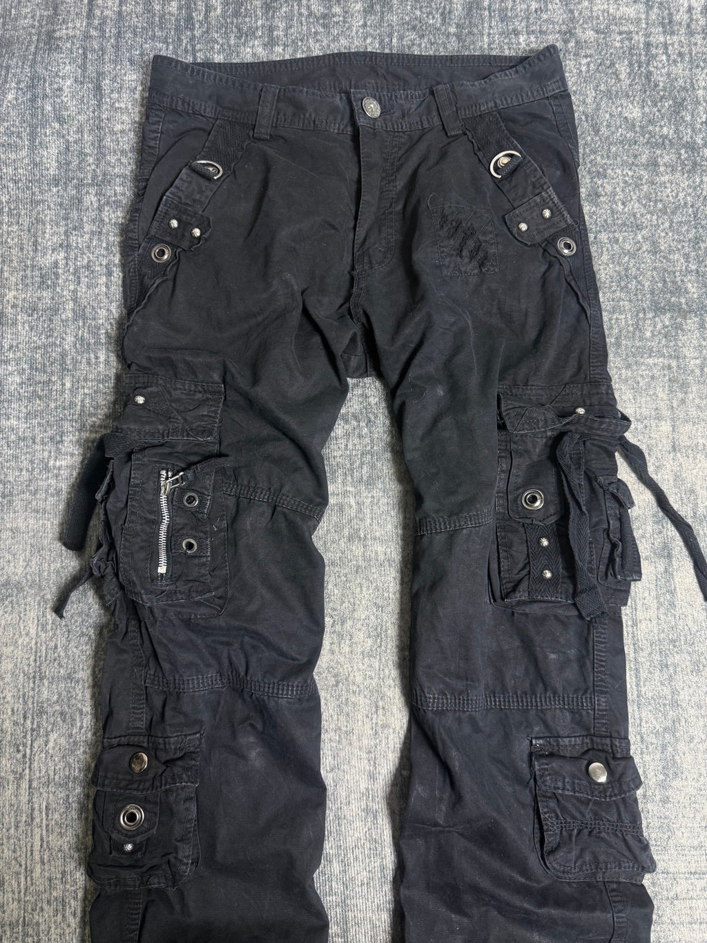 B2V - JUNYE CARGO PANT (2)༒ vintage streetwear thrift y2k clothing by B2V_BAD2WEAR