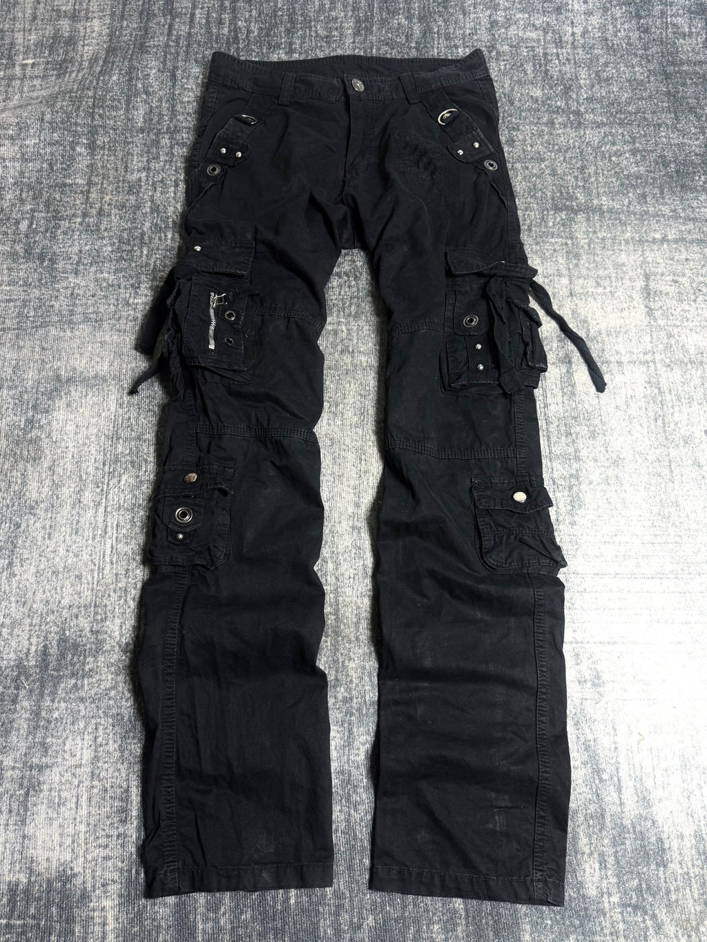 B2V - JUNYE CARGO PANT (2)༒ vintage streetwear thrift y2k clothing by B2V_BAD2WEAR