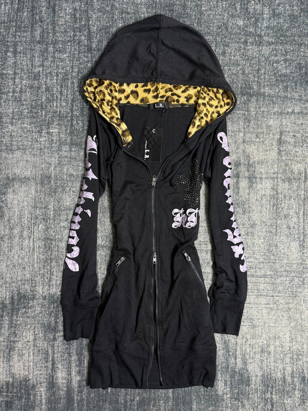B2V - LA HOODIE༒ vintage streetwear thrift y2k clothing by B2V_BAD2WEAR