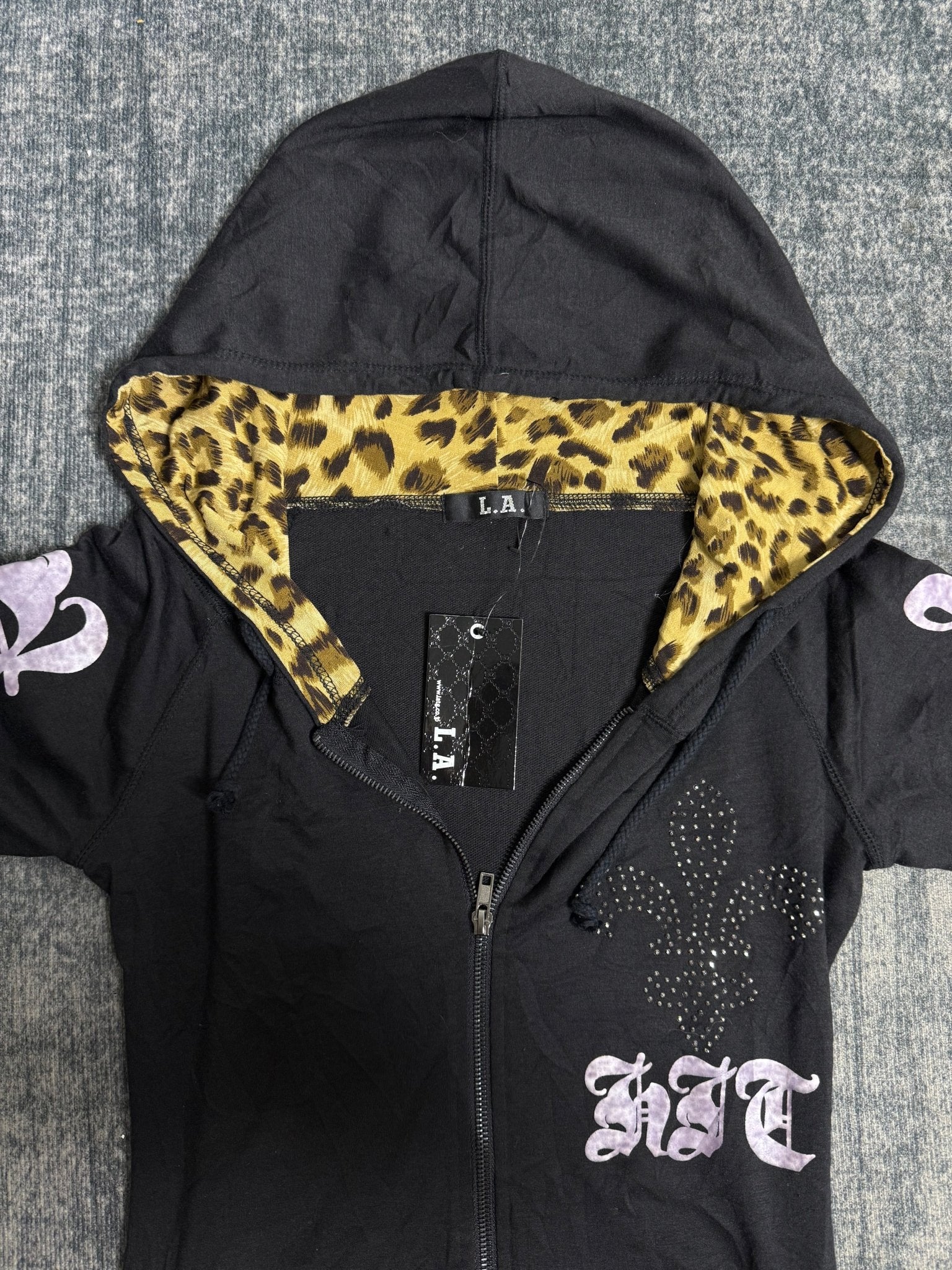 B2V - LA HOODIE༒ vintage streetwear thrift y2k clothing by B2V_BAD2WEAR