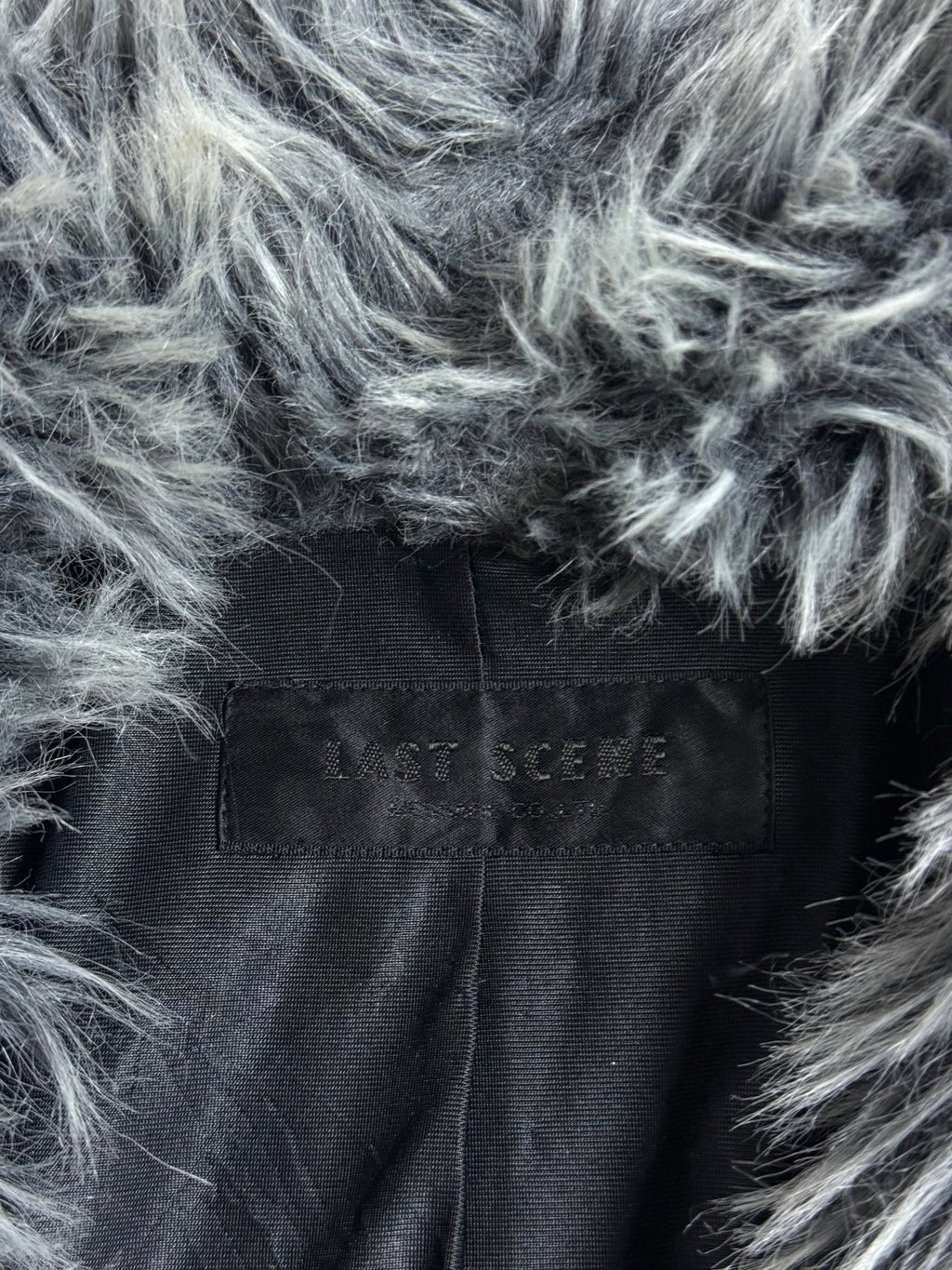 B2V - LAST SCENE JACKET༒ vintage streetwear thrift y2k clothing by B2V_BAD2WEAR