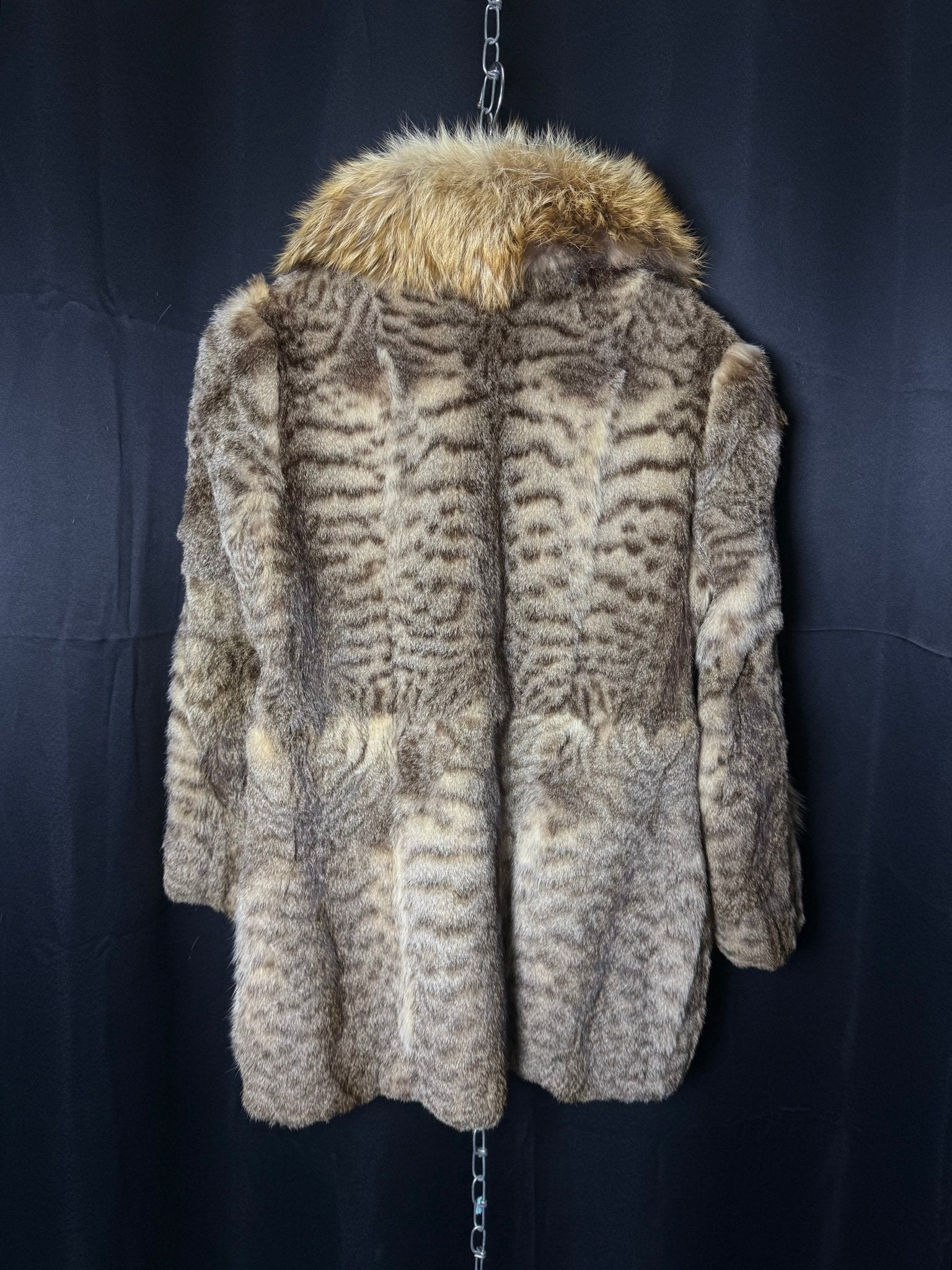B2V LEOPARD FUR JACKET ༒ vintage streetwear thrift y2k clothing by B2V_BAD2WEAR