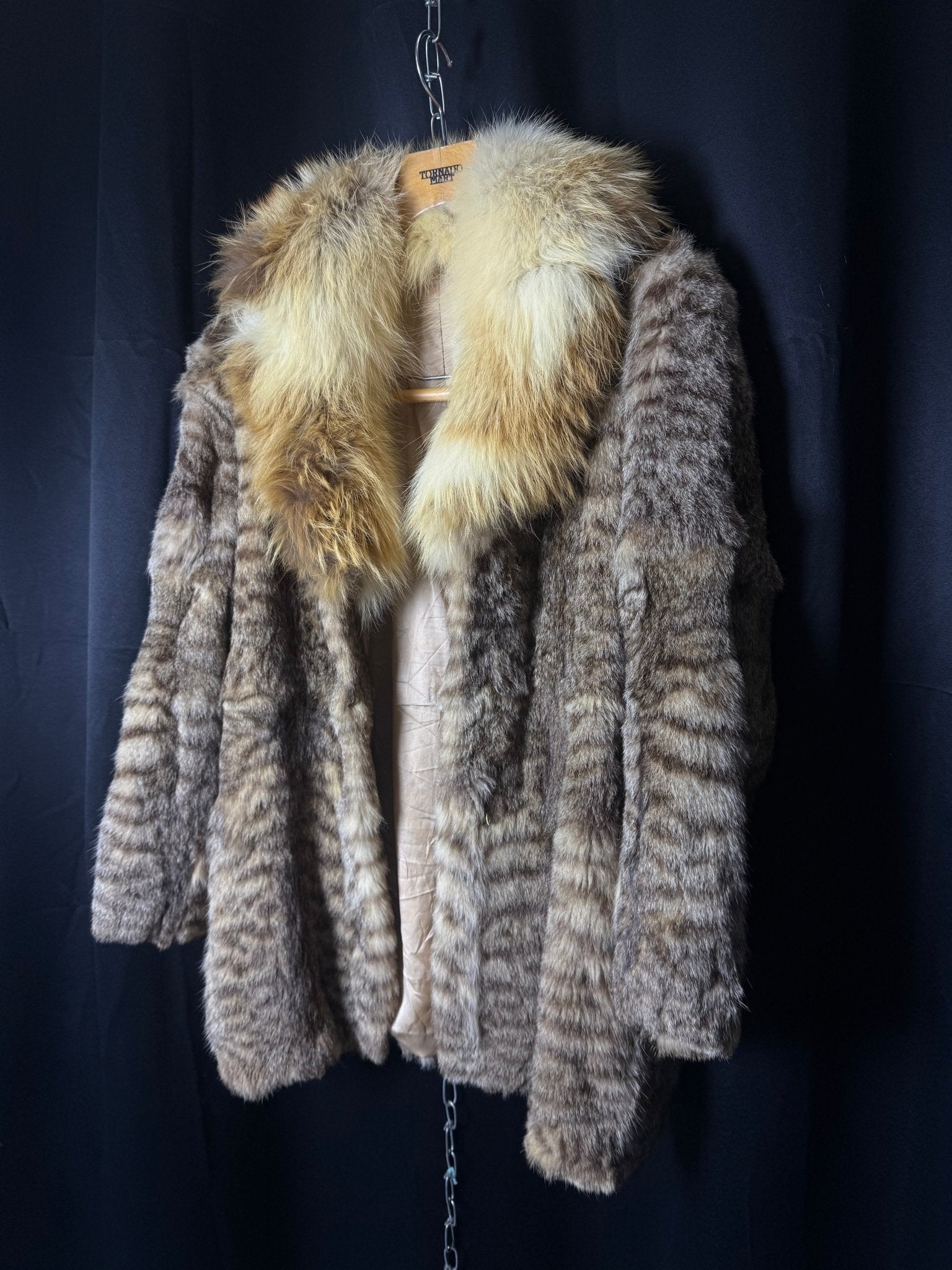 B2V LEOPARD FUR JACKET ༒ vintage streetwear thrift y2k clothing by B2V_BAD2WEAR