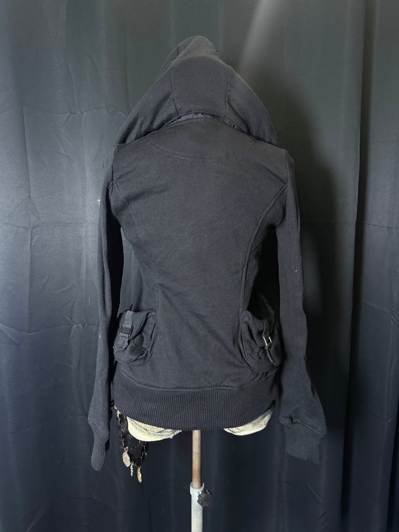 B2V - LIP SERVICE JACKET༒ vintage streetwear thrift y2k clothing by B2V_BAD2WEAR