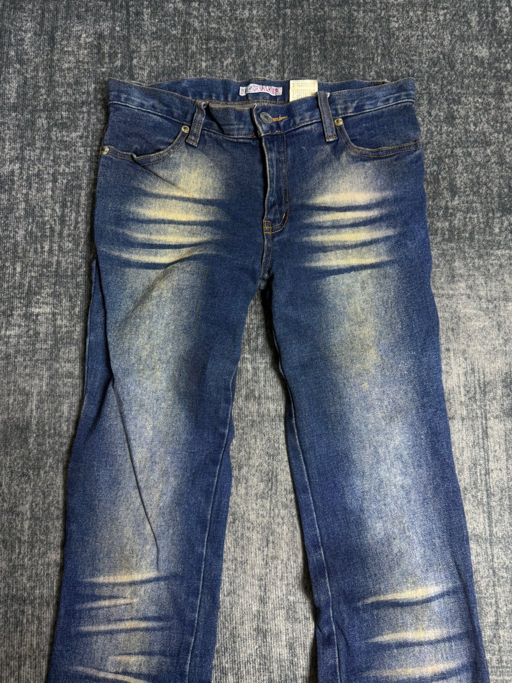 B2V - LIP SERVICE JEAN༒ vintage streetwear thrift y2k clothing by B2V_BAD2WEAR