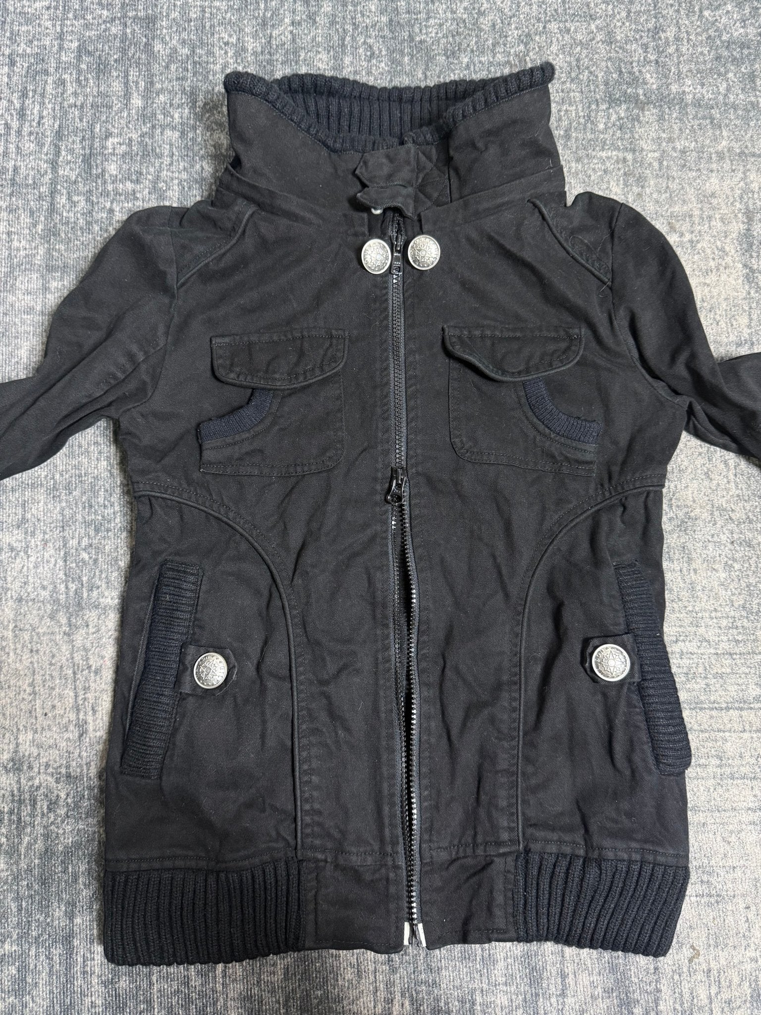 B2V MAISON G. JACKETS ༒ vintage streetwear thrift y2k clothing by B2V_BAD2WEAR