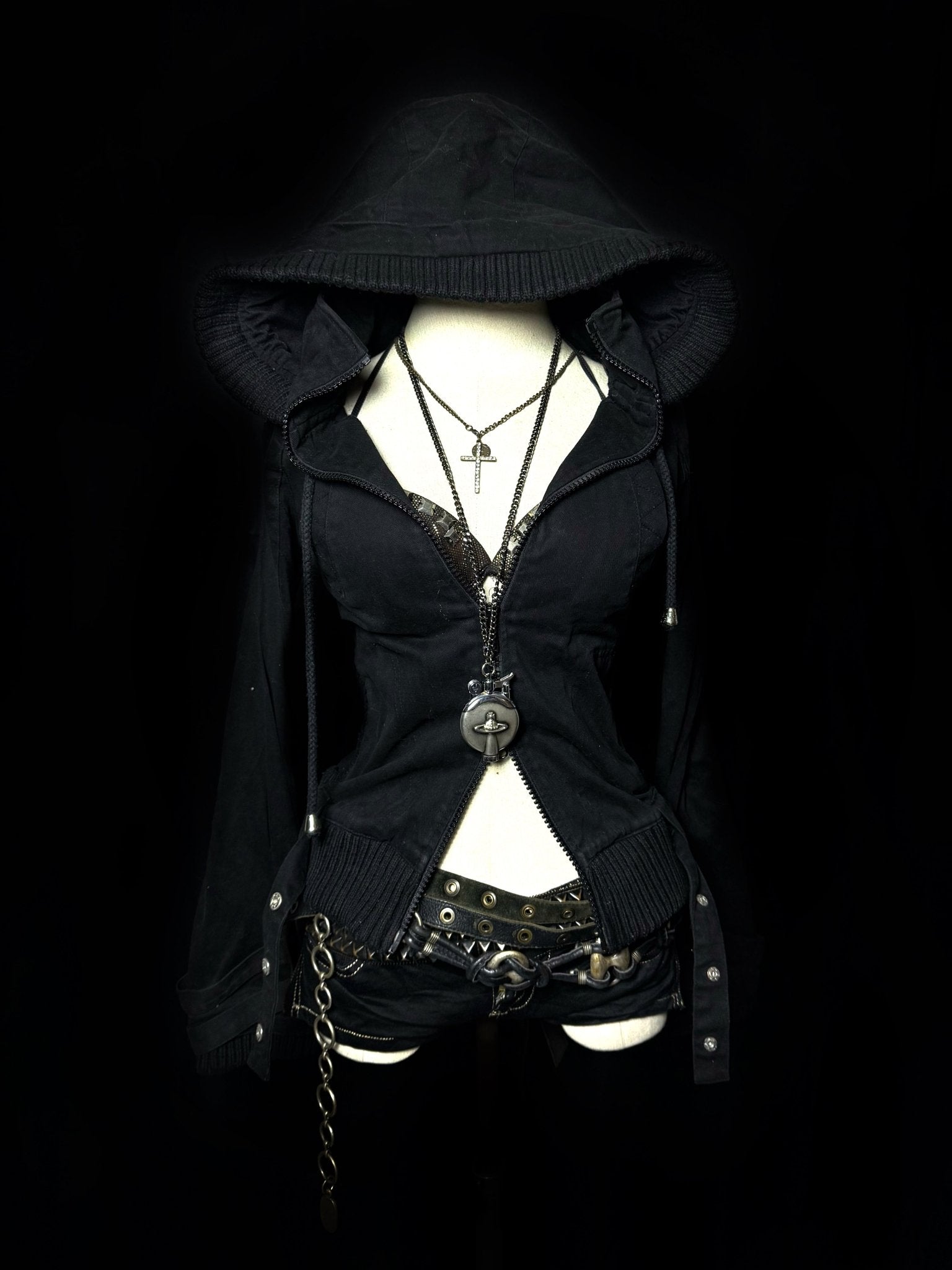 B2V - MAISON GLIFY༒ (2) vintage streetwear thrift y2k clothing by B2V_BAD2WEAR