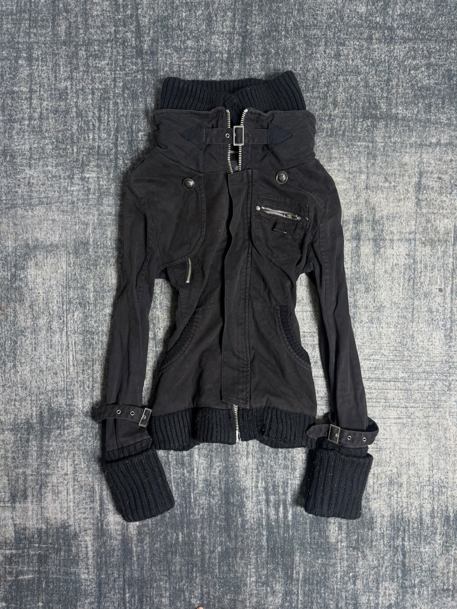 B2V - MAISON GLIFY JACKET༒ vintage streetwear thrift y2k clothing by B2V_BAD2WEAR
