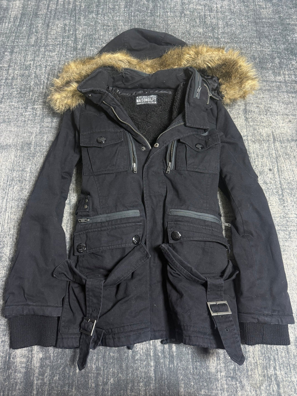 B2V - MAISON GLIFY JACKET༒ vintage streetwear thrift y2k clothing by B2V_BAD2WEAR
