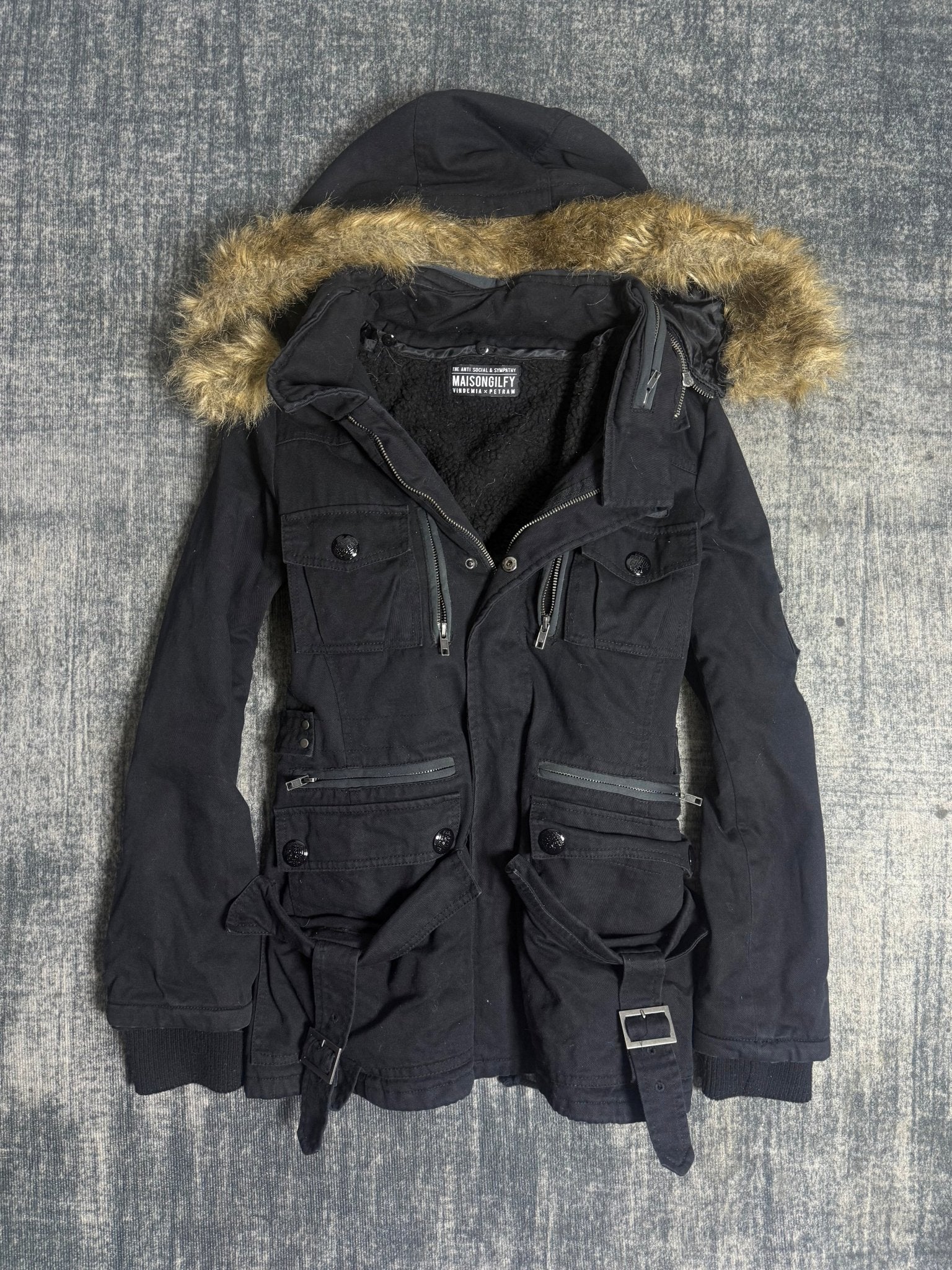 B2V - MAISON GLIFY JACKET༒ vintage streetwear thrift y2k clothing by B2V_BAD2WEAR