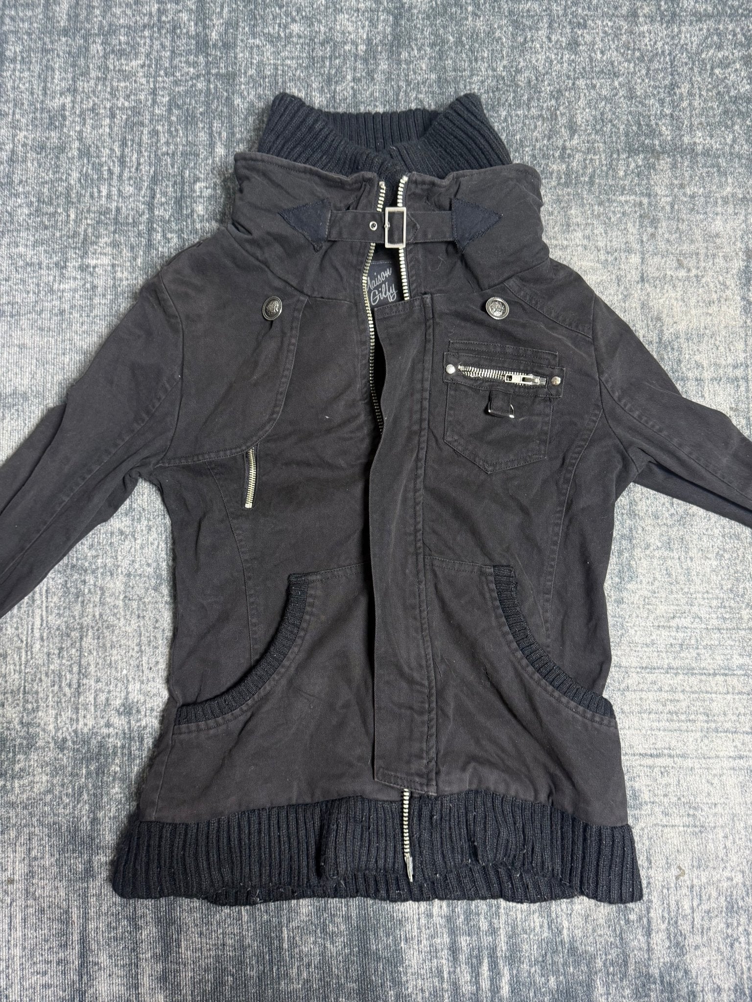 B2V - MAISON GLIFY JACKET༒ vintage streetwear thrift y2k clothing by B2V_BAD2WEAR