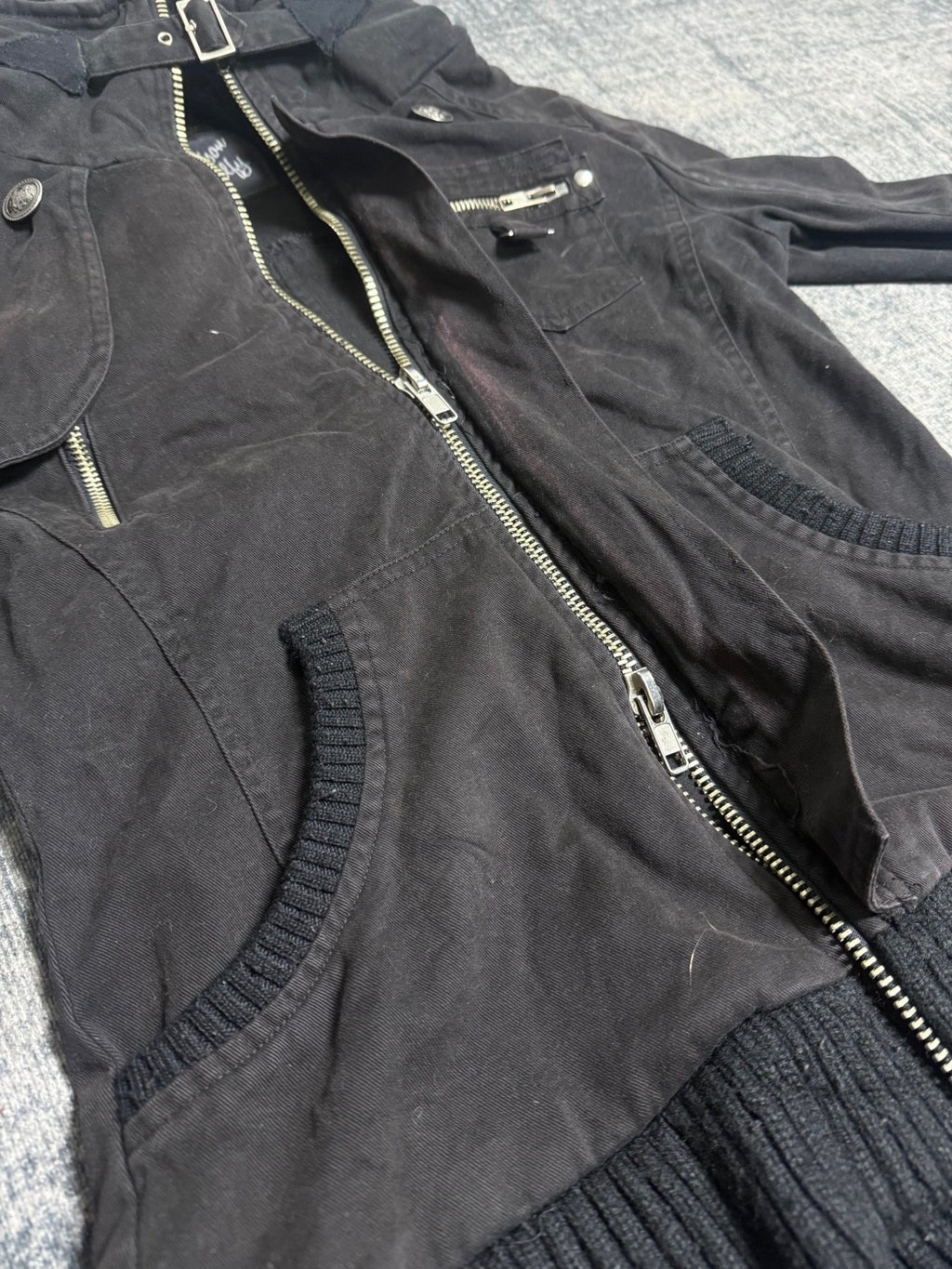 B2V - MAISON GLIFY JACKET༒ vintage streetwear thrift y2k clothing by B2V_BAD2WEAR