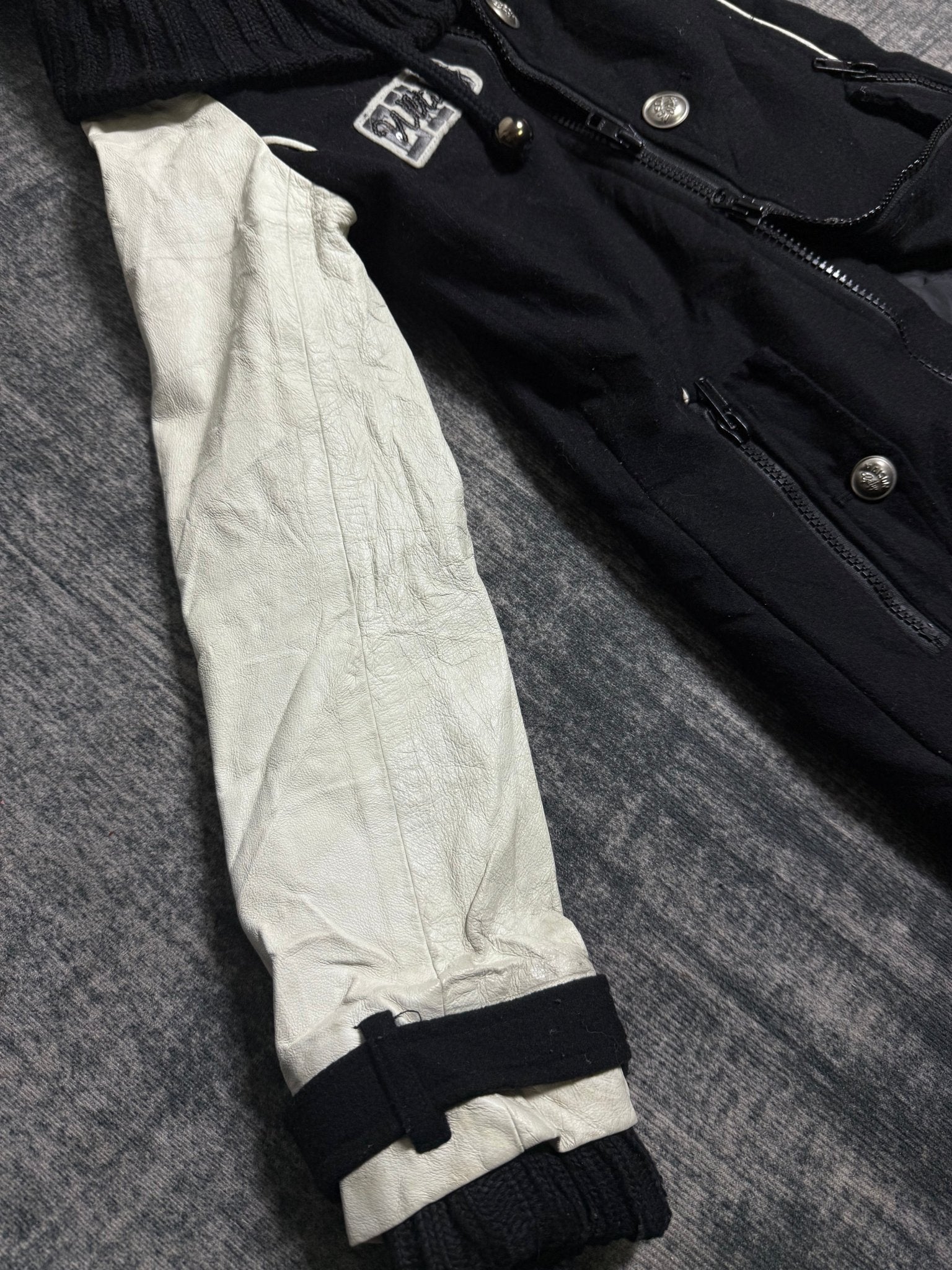 B2V - MAISON GLIFY JACKET༒ vintage streetwear thrift y2k clothing by B2V_BAD2WEAR