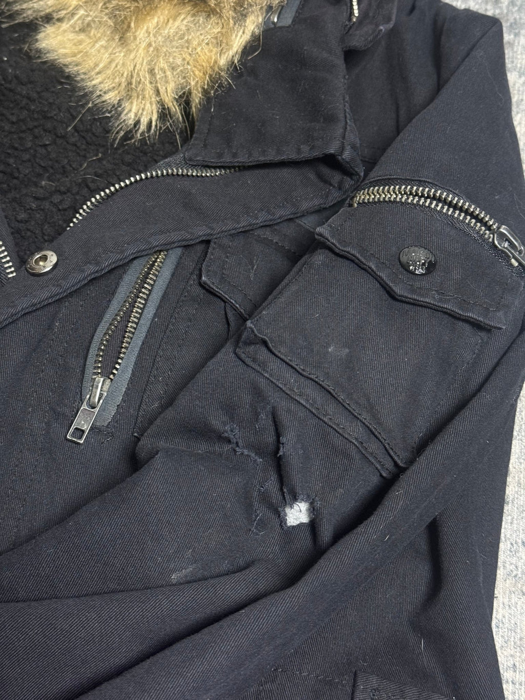 B2V - MAISON GLIFY JACKET༒ vintage streetwear thrift y2k clothing by B2V_BAD2WEAR