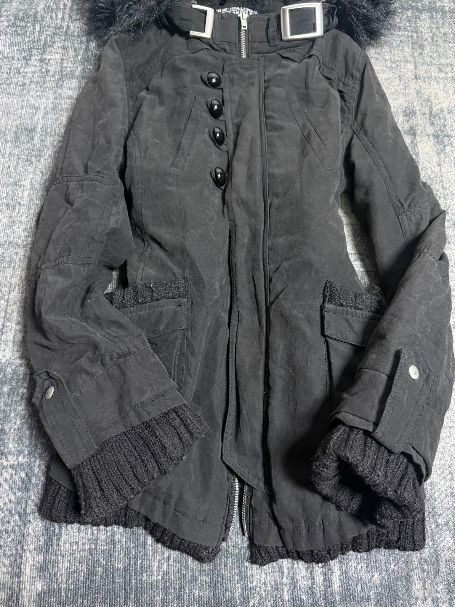 B2V - MAISON GLIFY JACKET༒ vintage streetwear thrift y2k clothing by B2V_BAD2WEAR
