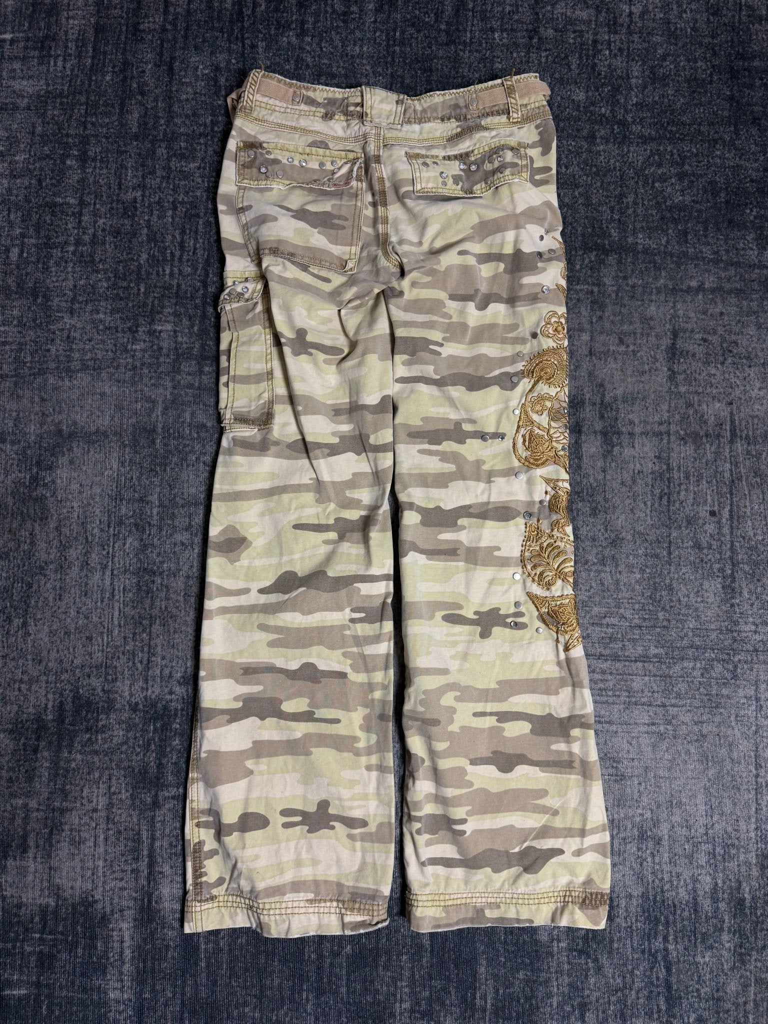 B2V - MISS ME CARGO PANT༒ vintage streetwear thrift y2k clothing by B2V_BAD2WEAR
