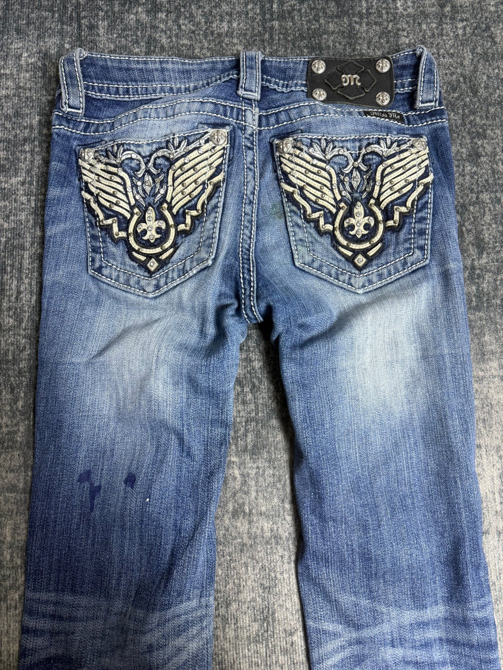 B2V - MISS ME JEANS༒ vintage streetwear thrift y2k clothing by B2V_BAD2WEAR
