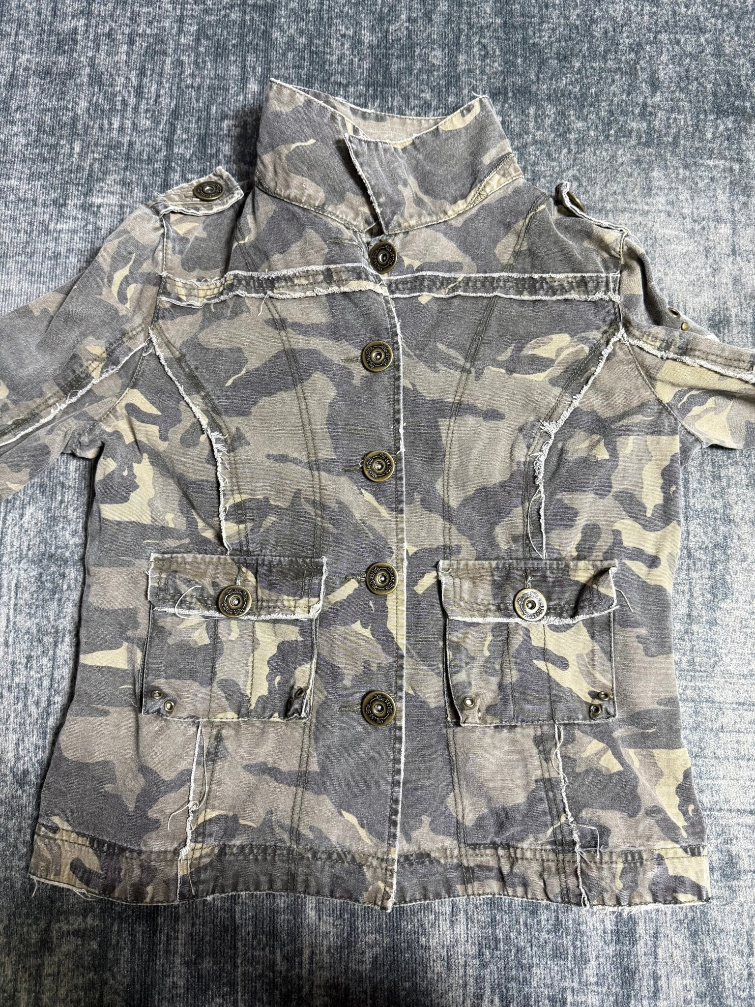 B2V - MISSME JACKET༒ vintage streetwear thrift y2k clothing by B2V_BAD2WEAR