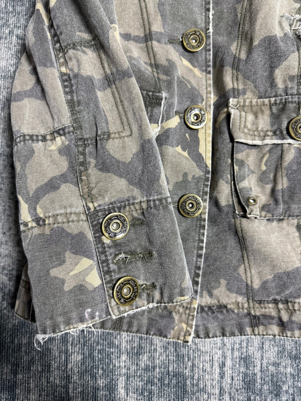 B2V - MISSME JACKET༒ vintage streetwear thrift y2k clothing by B2V_BAD2WEAR