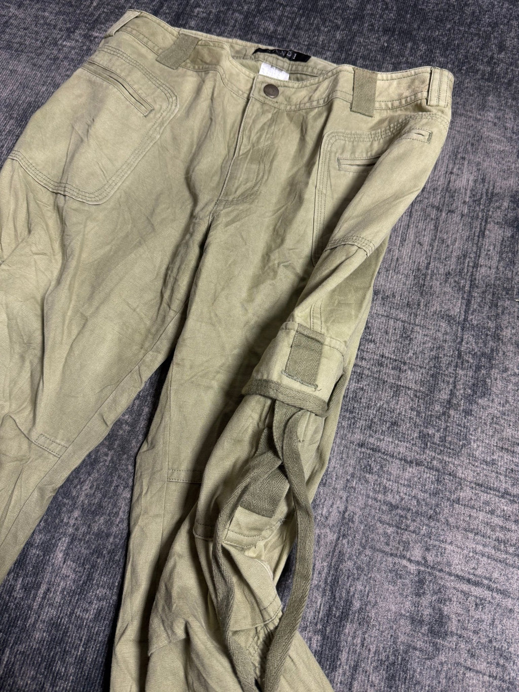 B2V - NANDI CARGO PANT ༒ vintage streetwear thrift y2k clothing by B2V_BAD2WEAR