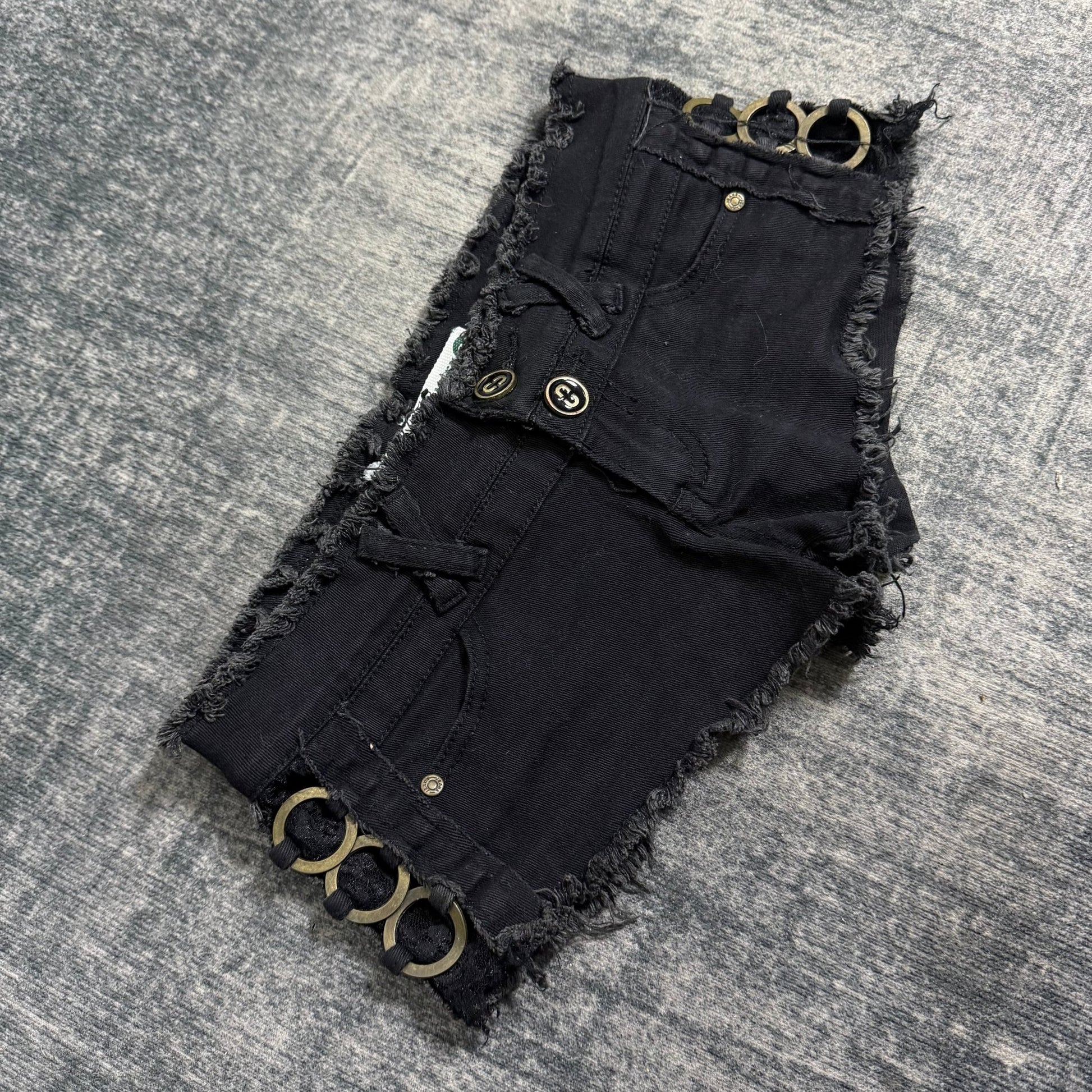 B2V - NEWLOVER SHORT༒ vintage streetwear thrift y2k clothing by B2V_BAD2WEAR