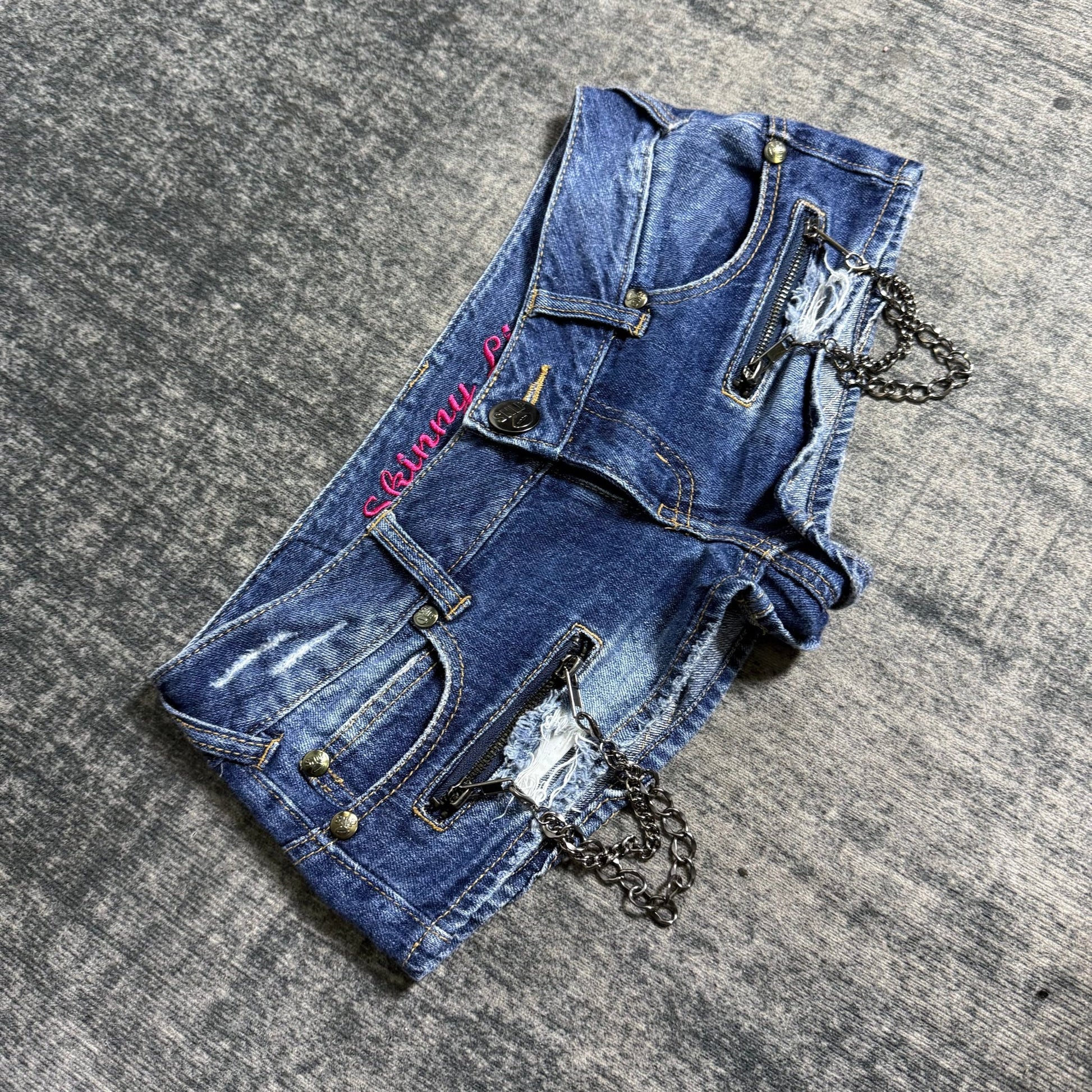 B2V - OUTFIT༒ vintage streetwear thrift y2k clothing by B2V_BAD2WEAR